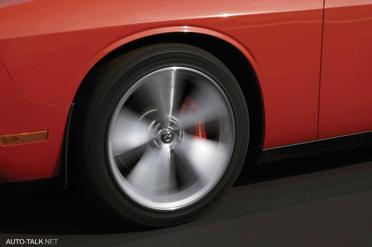 2008 Dodge Challenger SRT8