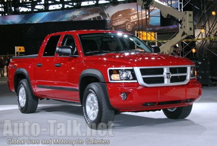 2008 Dodge Dakota at Chicago Auto Show