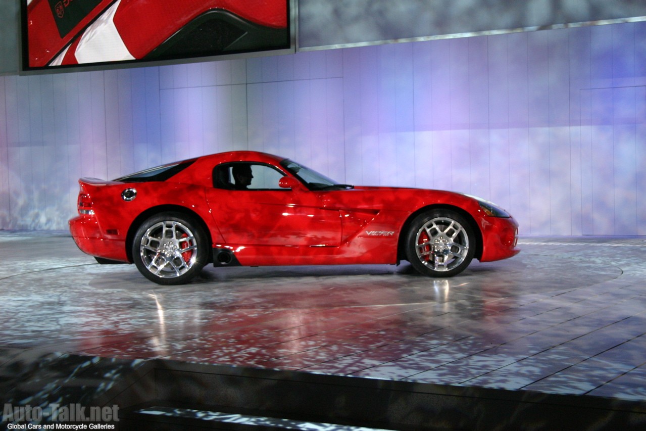 2008 Dodge Viper SRT-10 - Detroit Auto Show