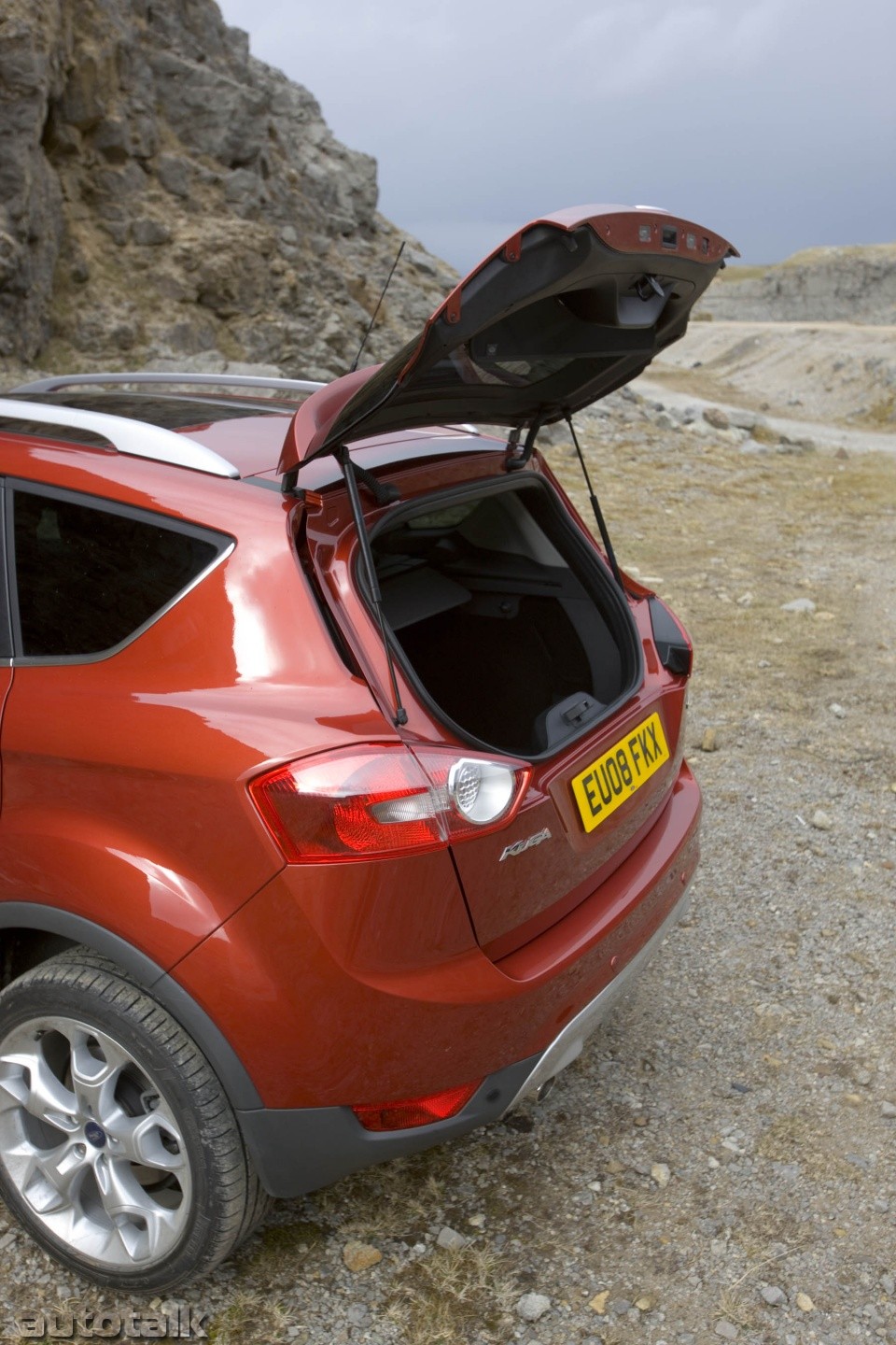 2008 New Ford Kuga