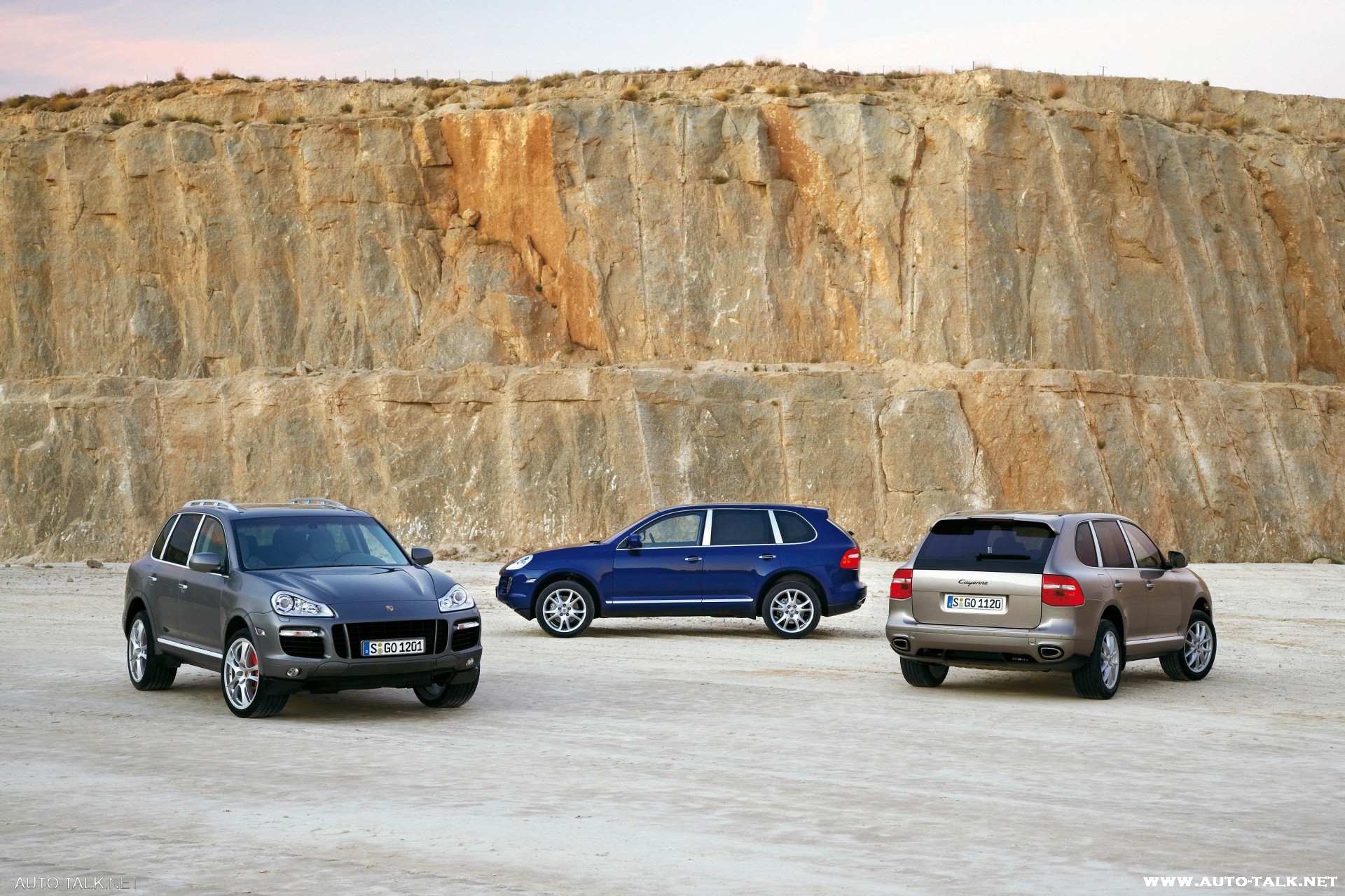 2008 Porsche Cayenne / Cayenne S / Cayenne Turbo