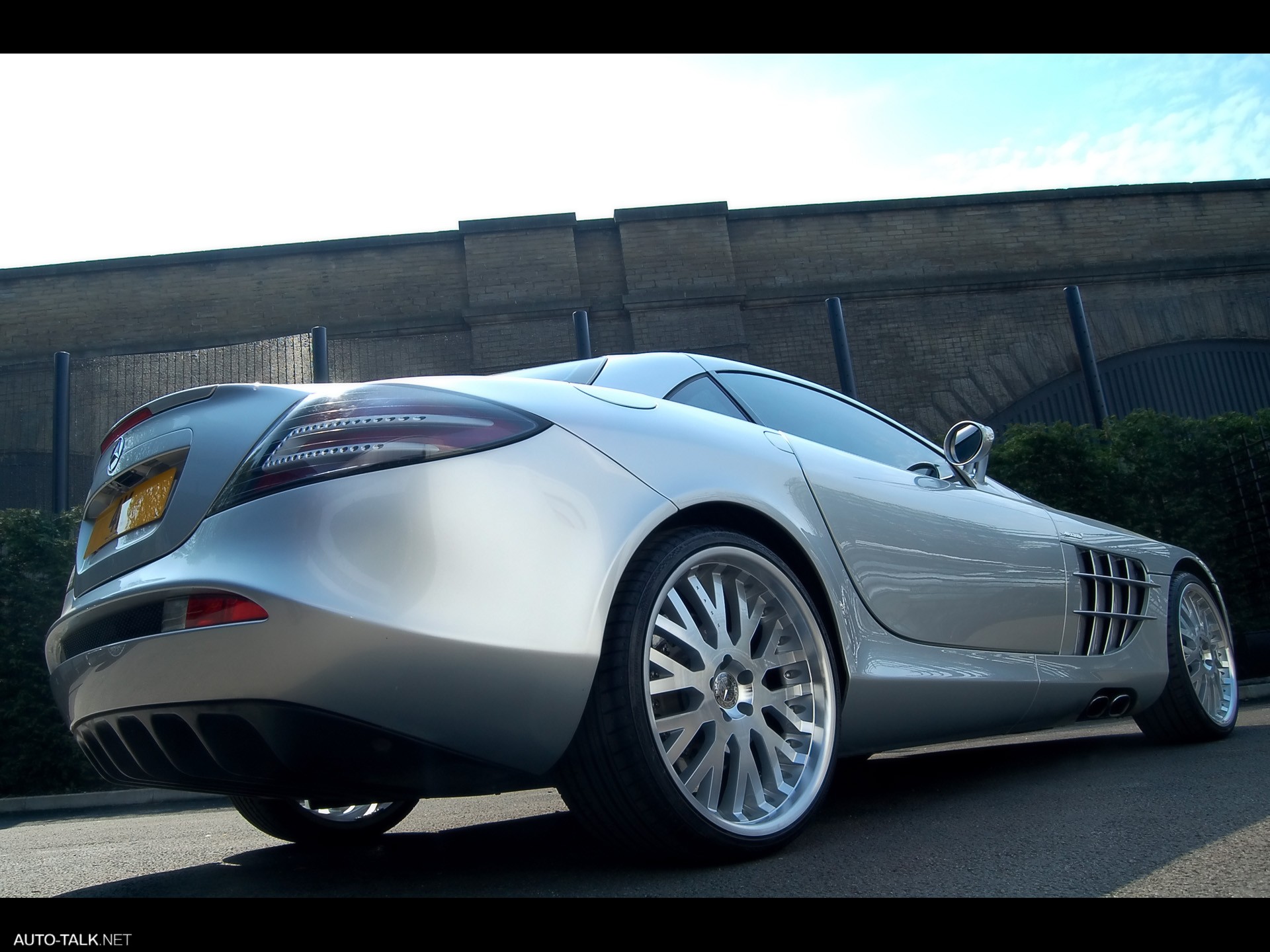 2008 Project Kahn Mercedes-Benz SLR