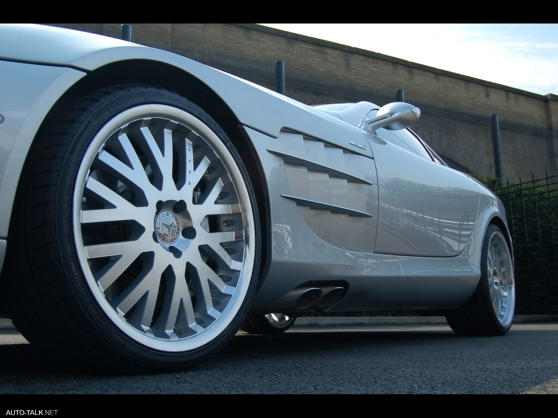 2008 Project Kahn Mercedes-Benz SLR