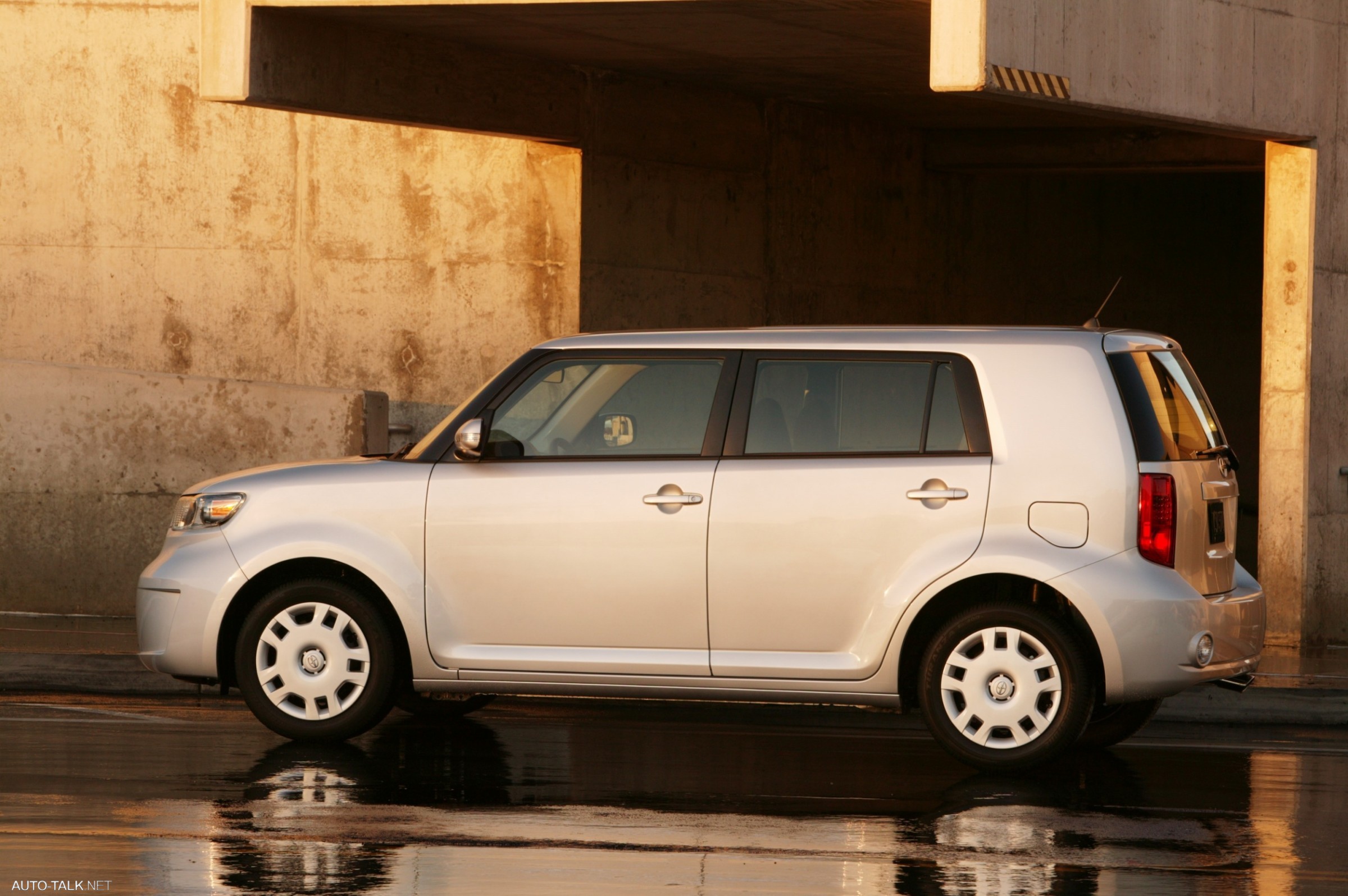 2008 Scion xB