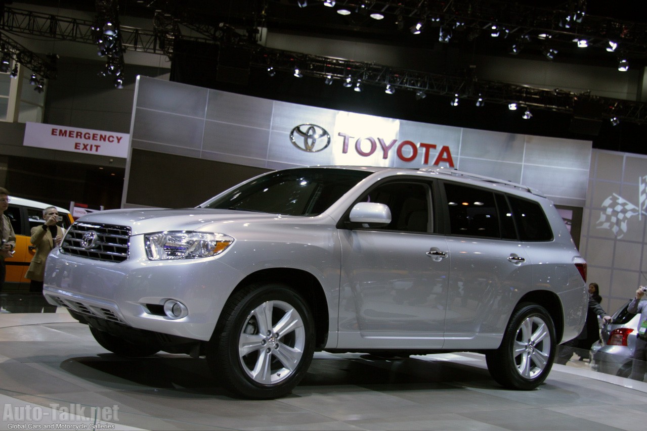 2008 Toyota Highlander at Chicago Auto Show