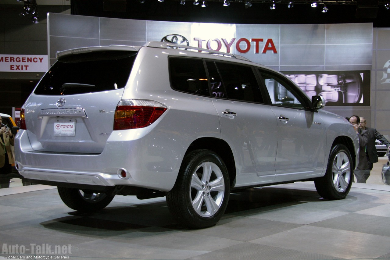 2008 Toyota Highlander at Chicago Auto Show