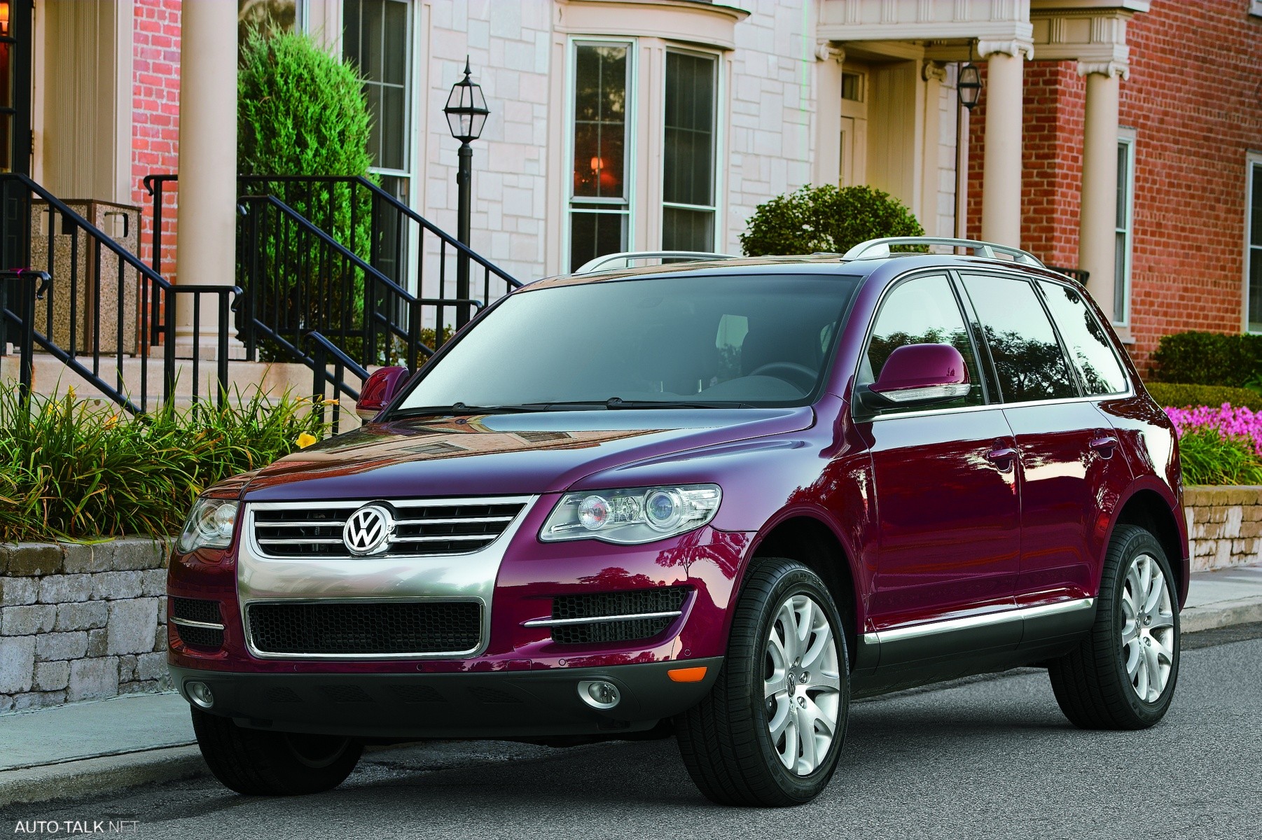 2008 Volkswagen Touareg 2