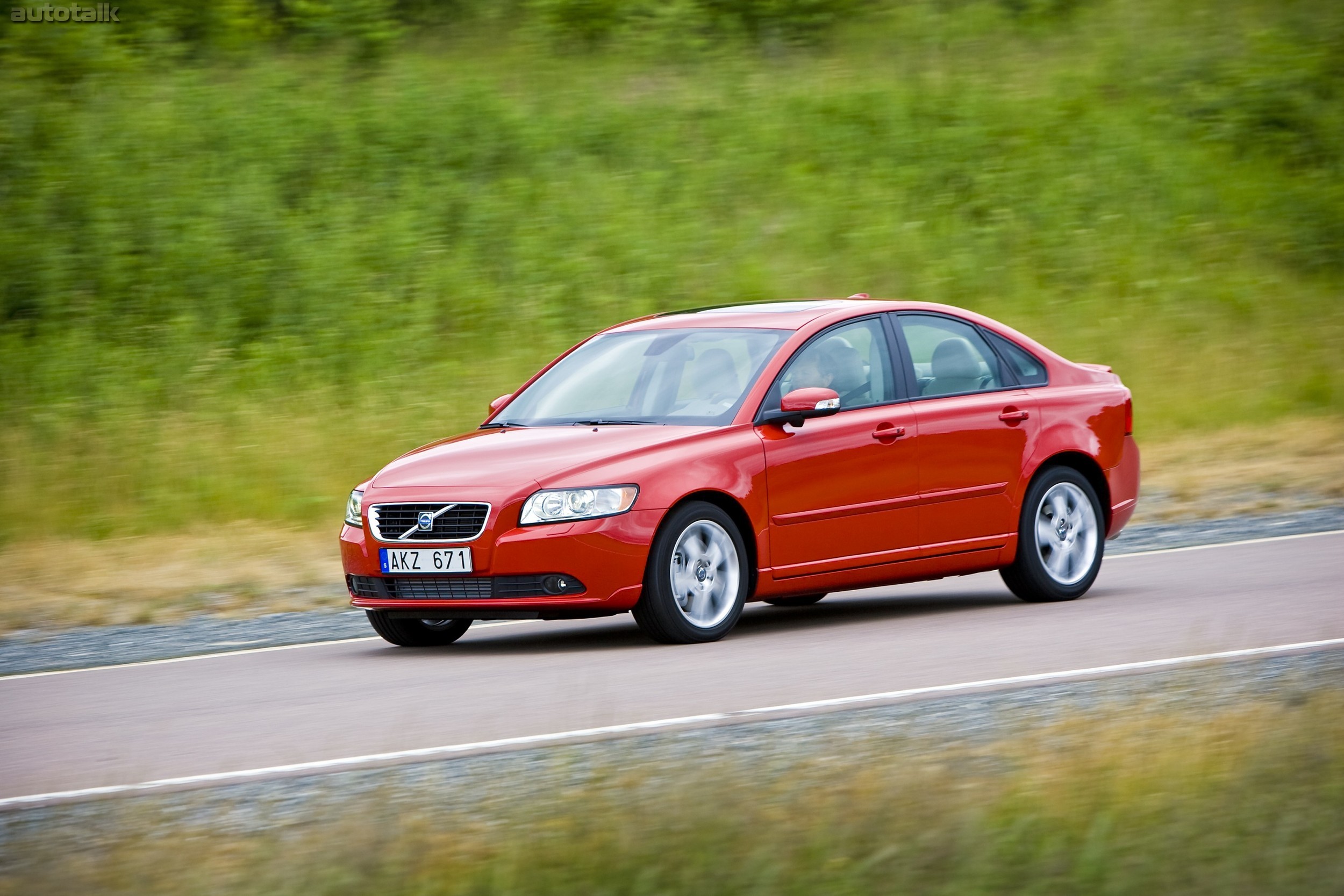 S 40. Volvo s40 II. Volvo s40 2. Volvo s40 t5. Вольво s40 новая.