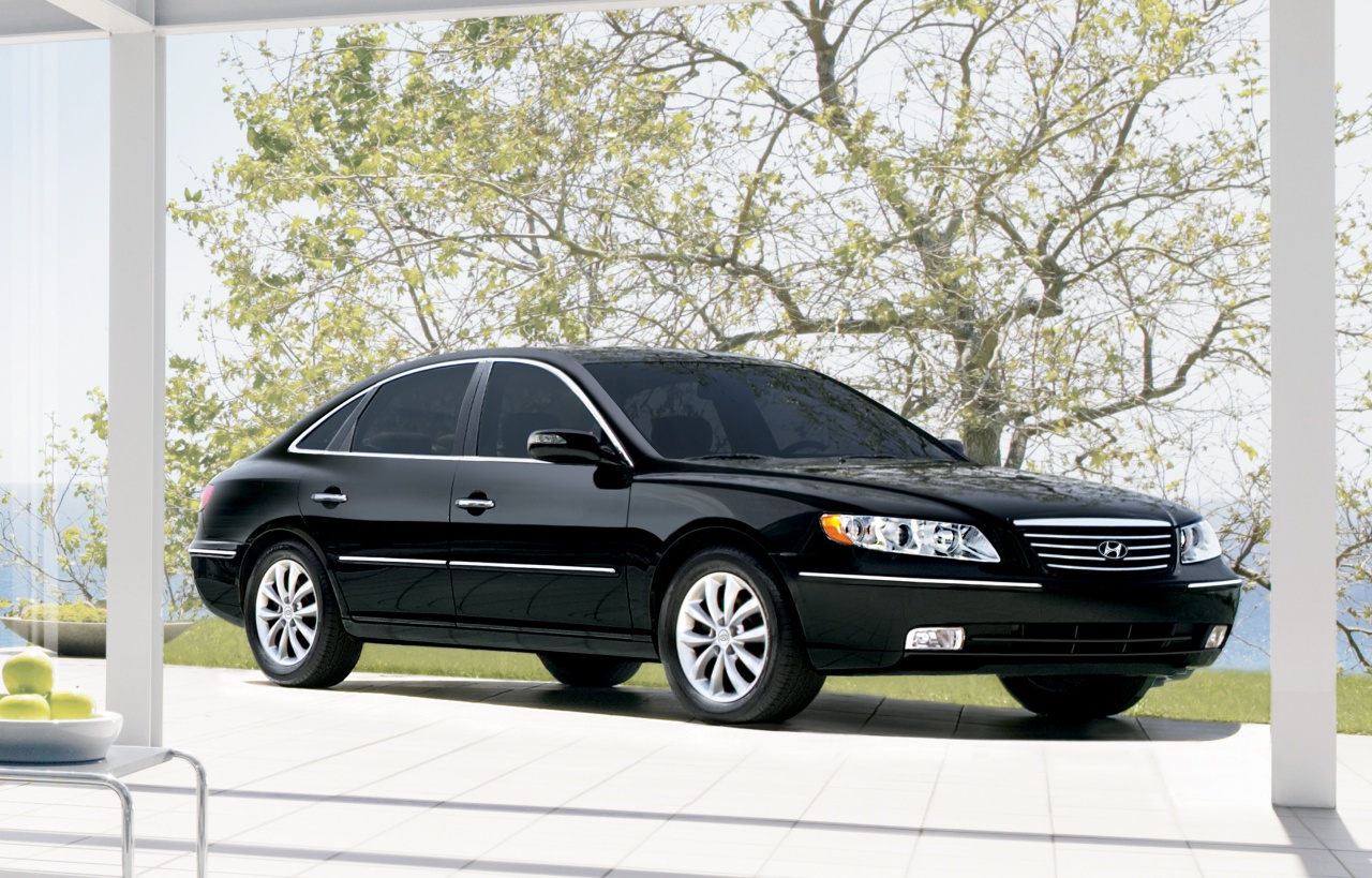 2008_Hyundai_Azera_17