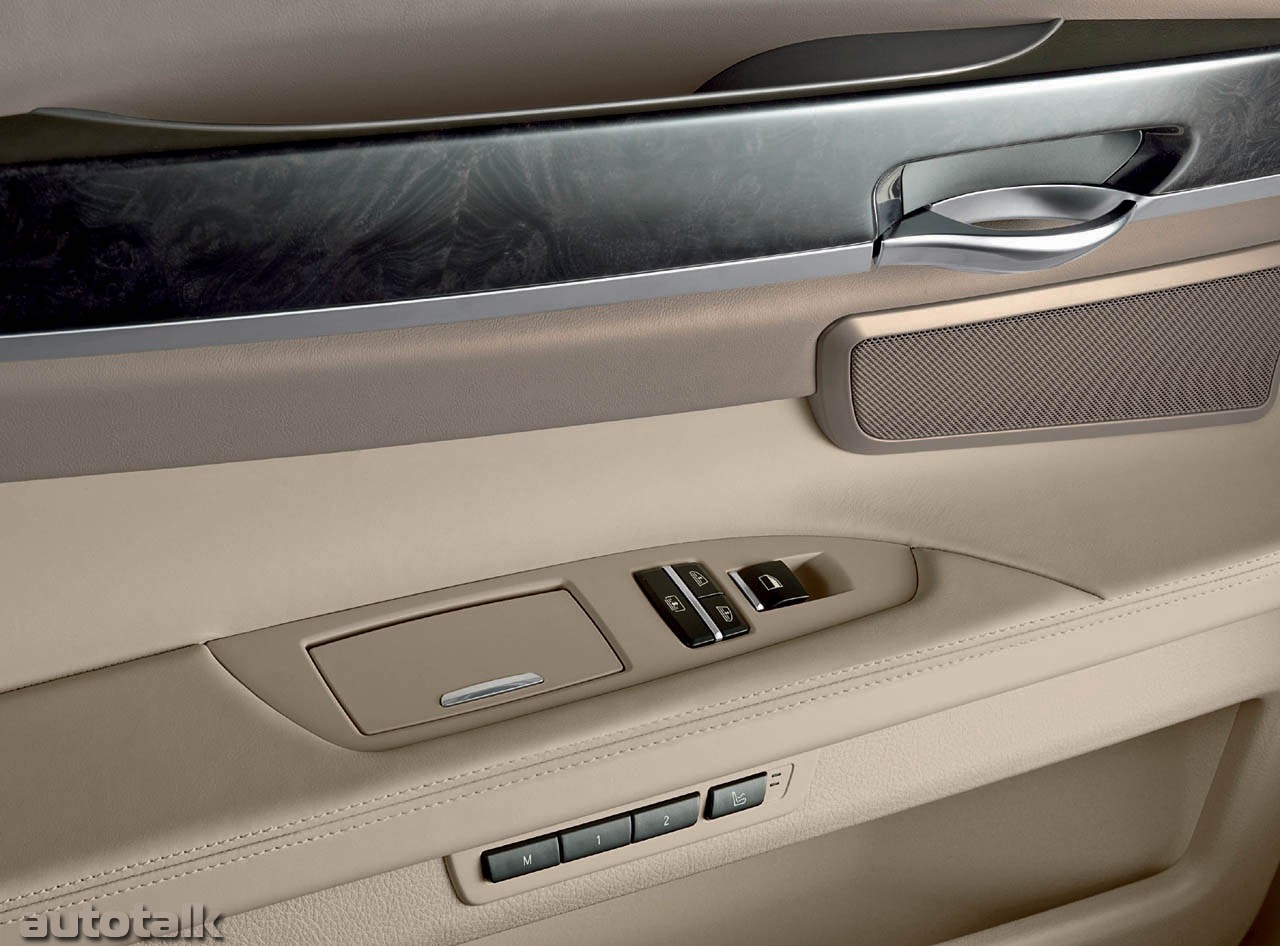 2009 BMW 7 Series