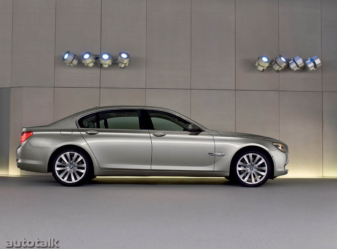 2009 BMW 7 Series