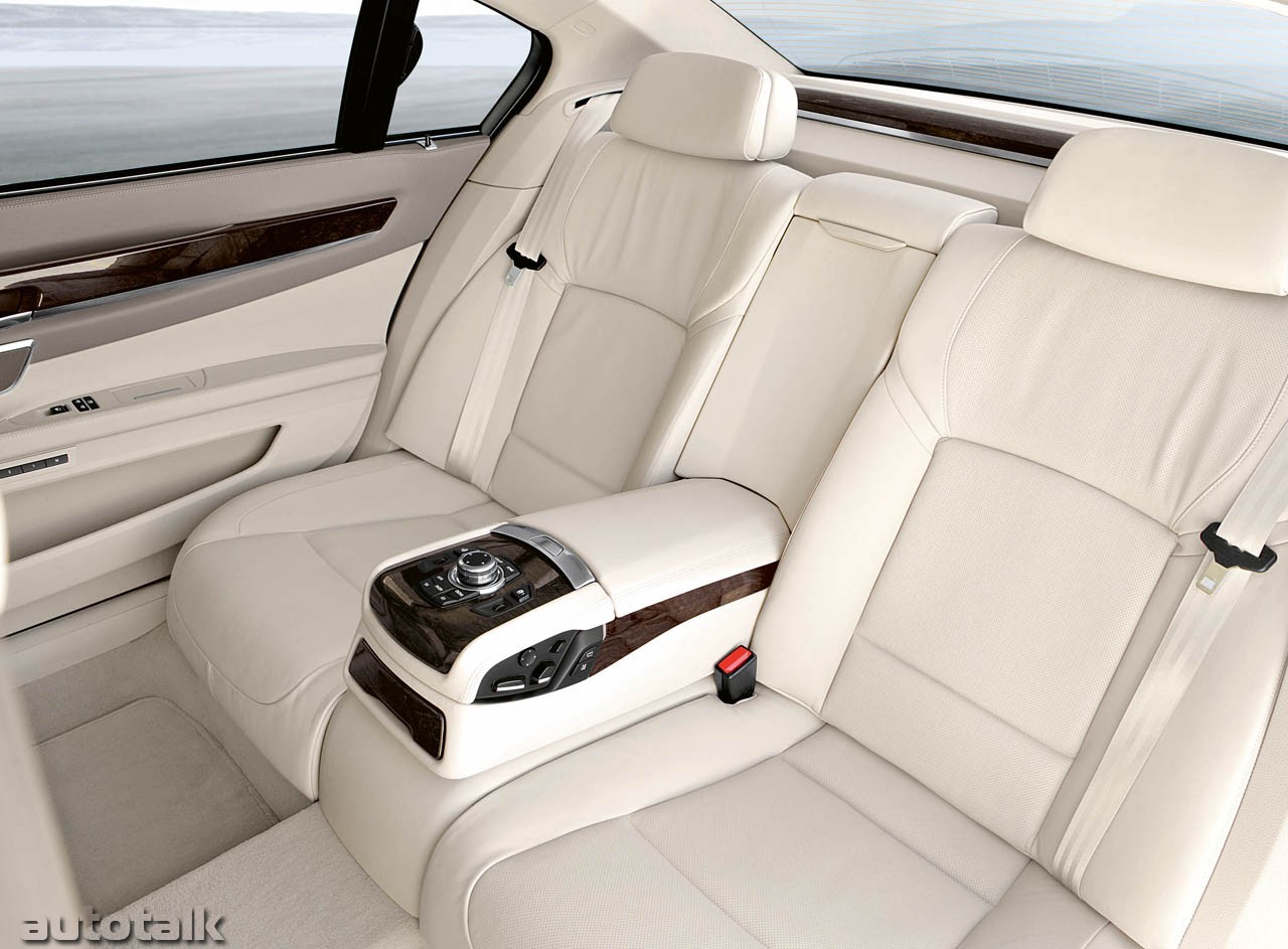 2009 BMW 7 Series