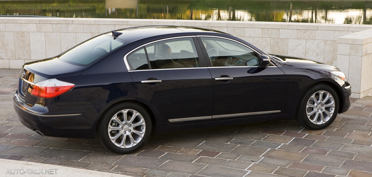 2009 Hyundai Genesis Sedan