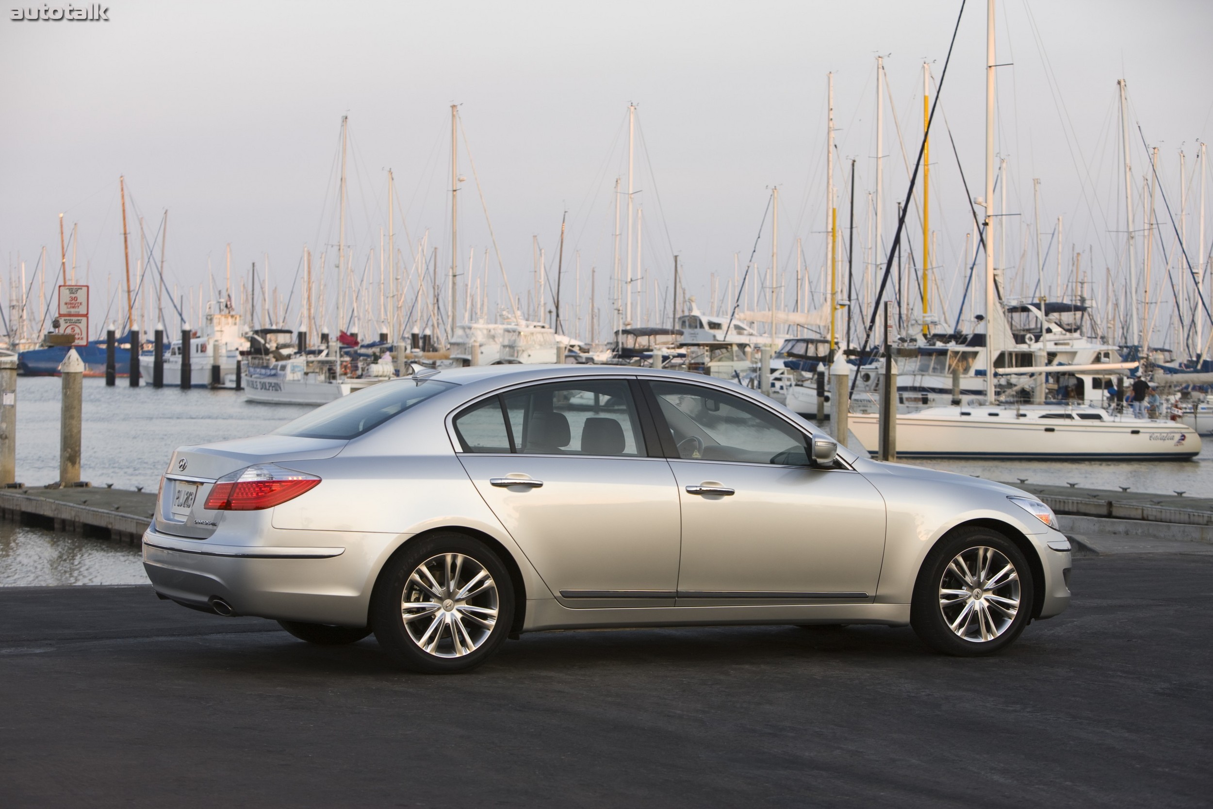 2009 Hyundai Genesis