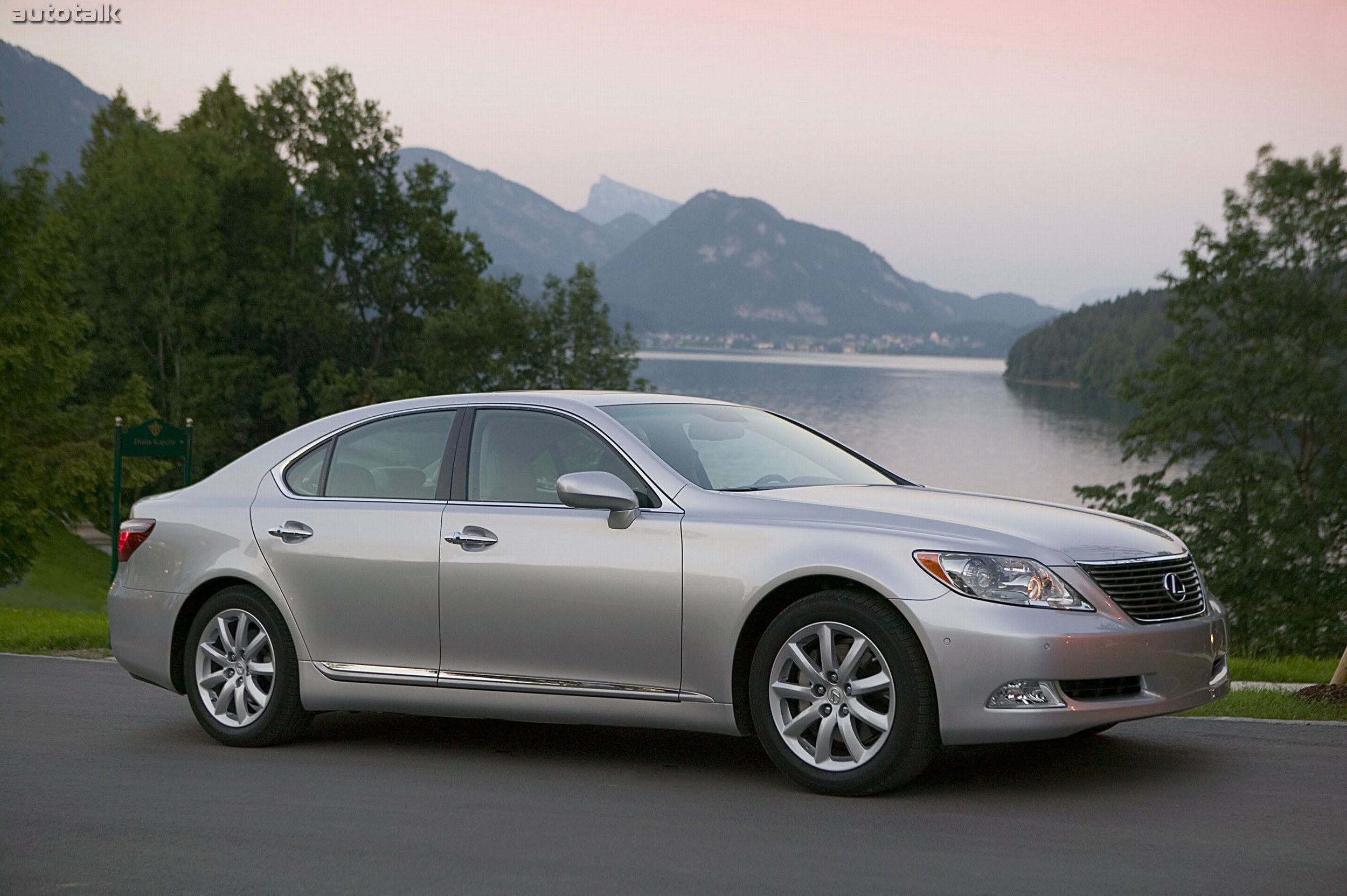 2009 Lexus LS 460