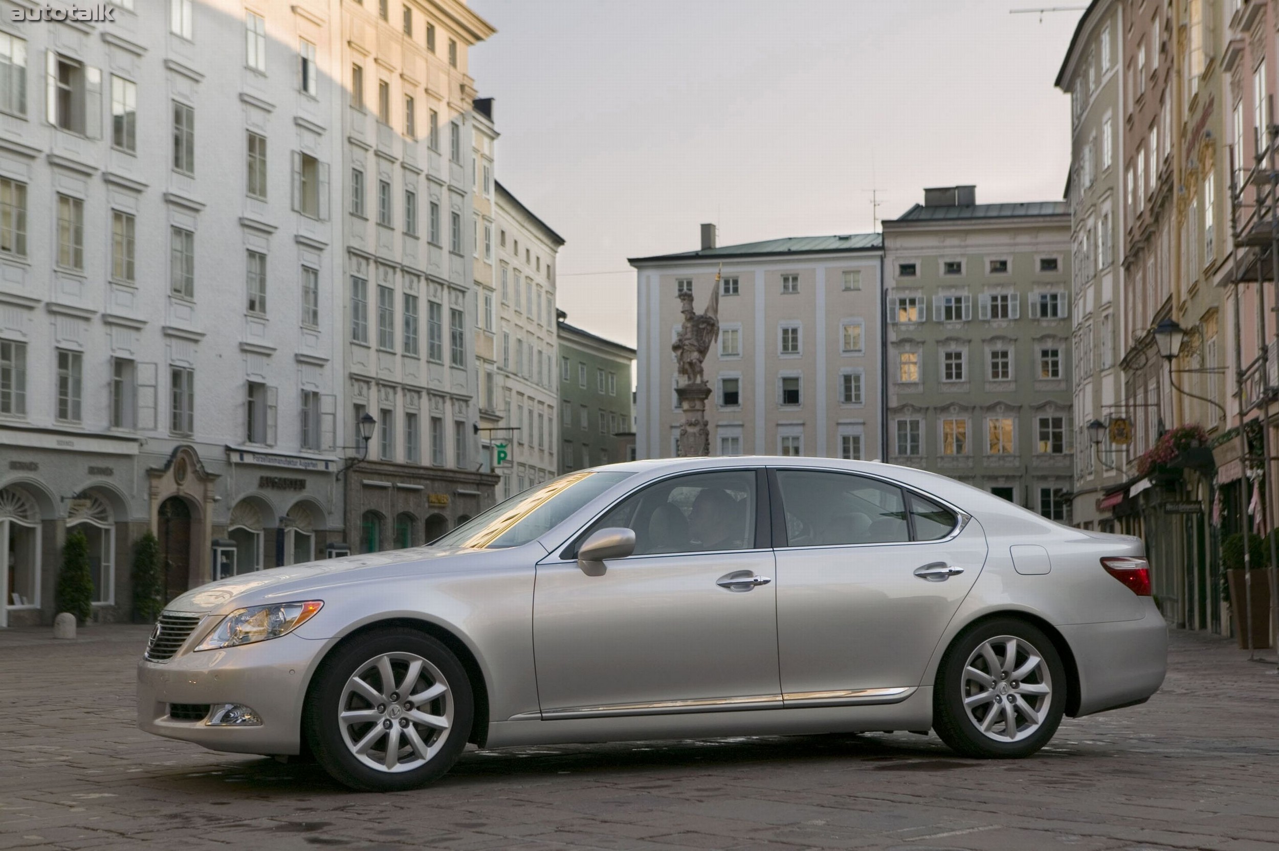 2009 Lexus LS 460