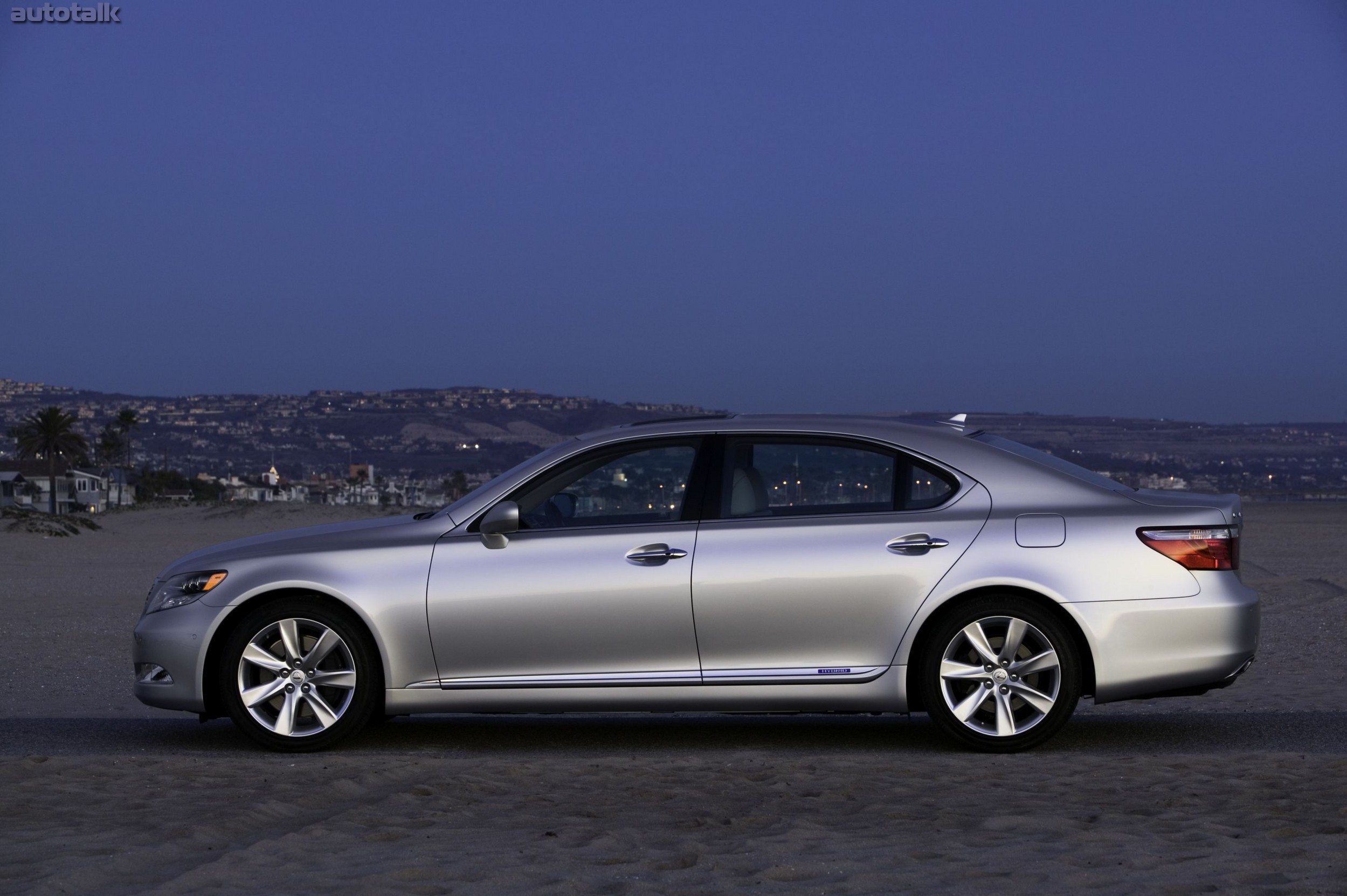 2009 Lexus LS 600h L