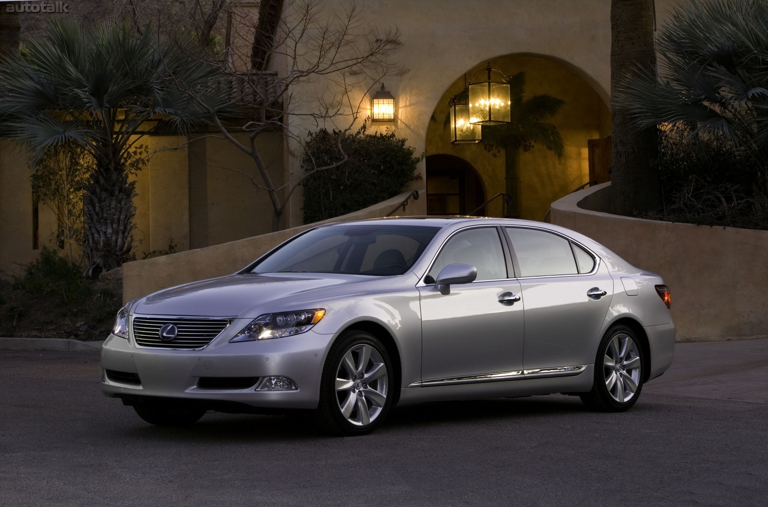 2009 Lexus LS 600h L