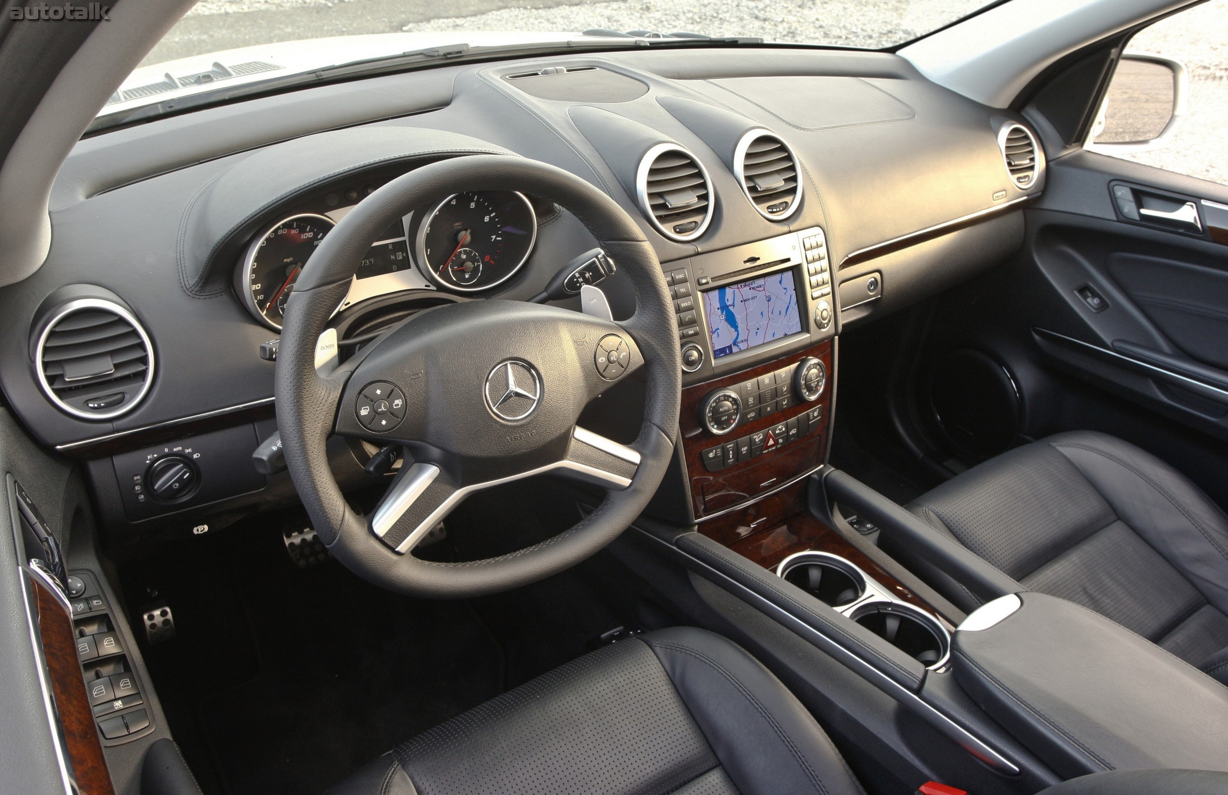 2009 Mercedes-Benz ML63 AMG