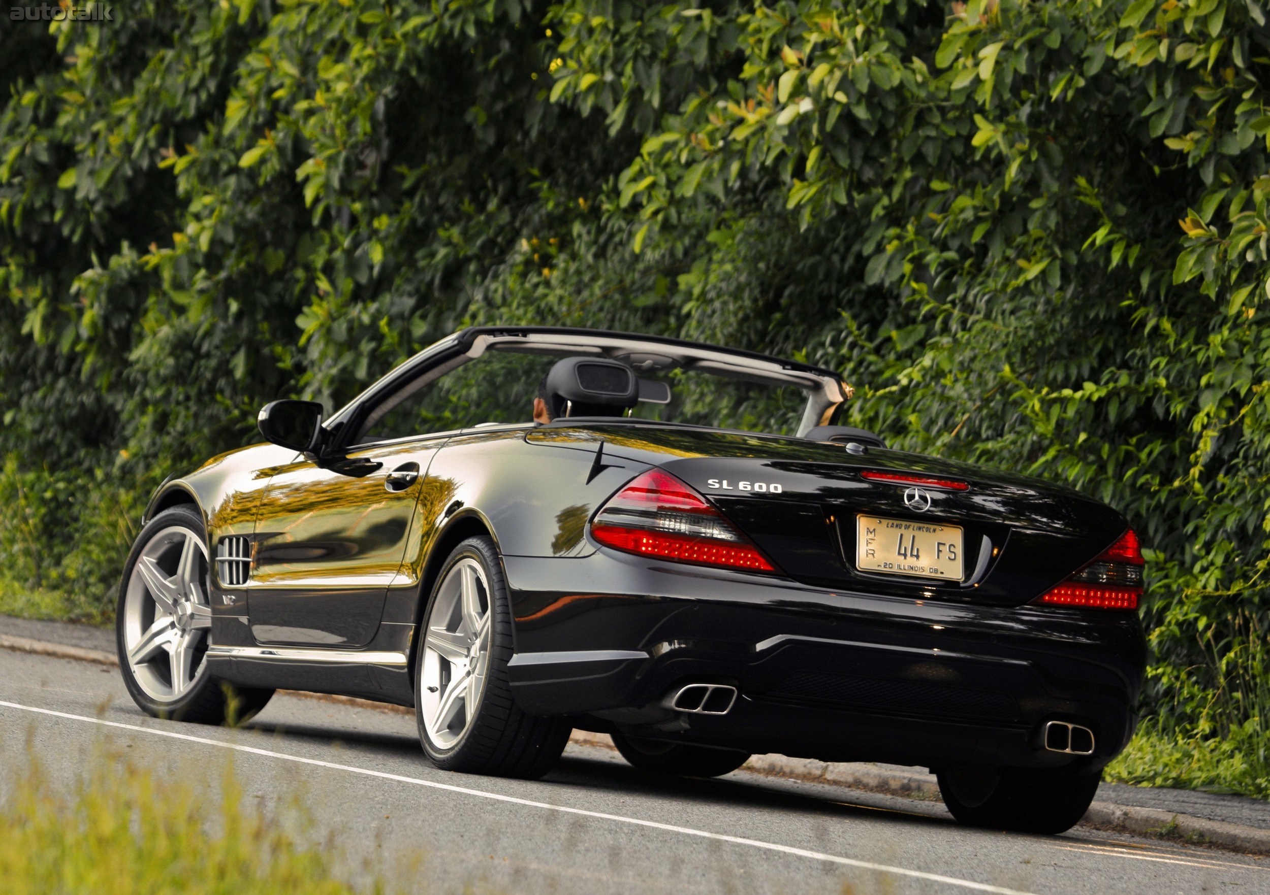 Mercedes Benz SL 2010