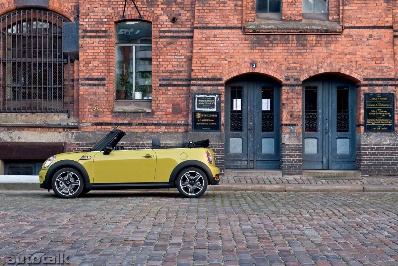 2009 MINI Cabrio