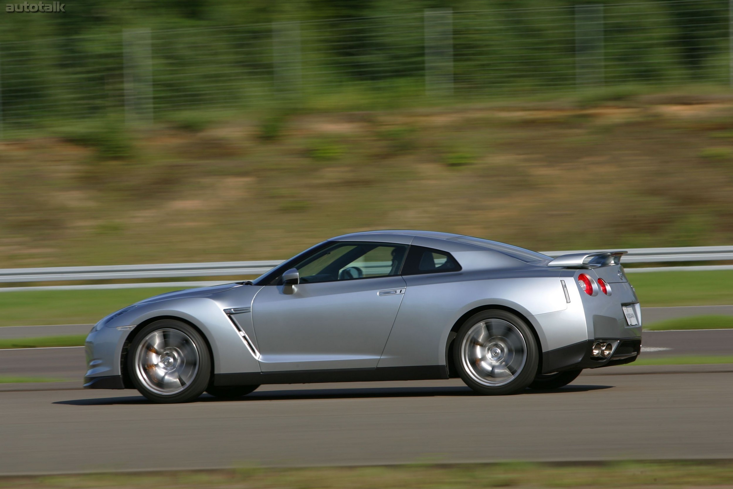 2009 Nissan GT-R