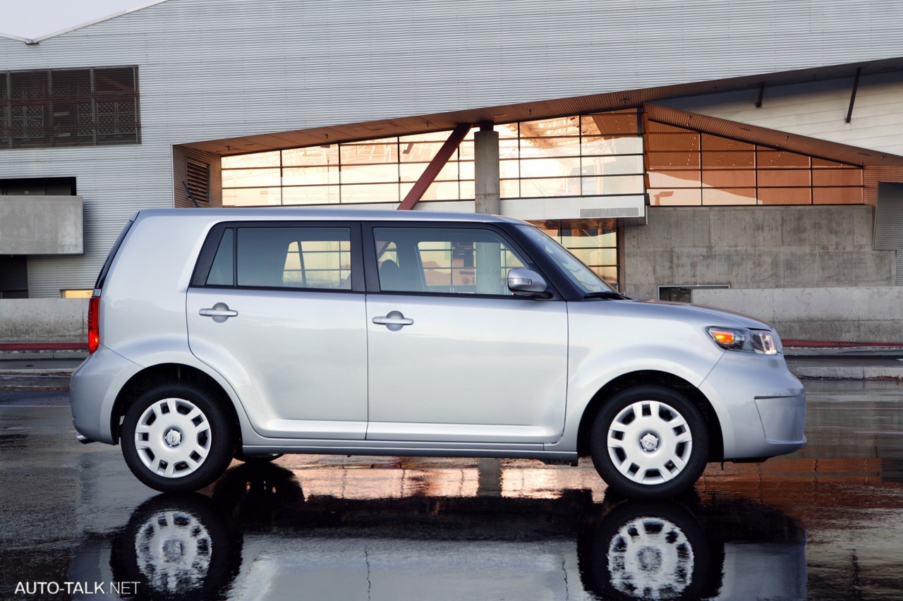 2009 Scion xB