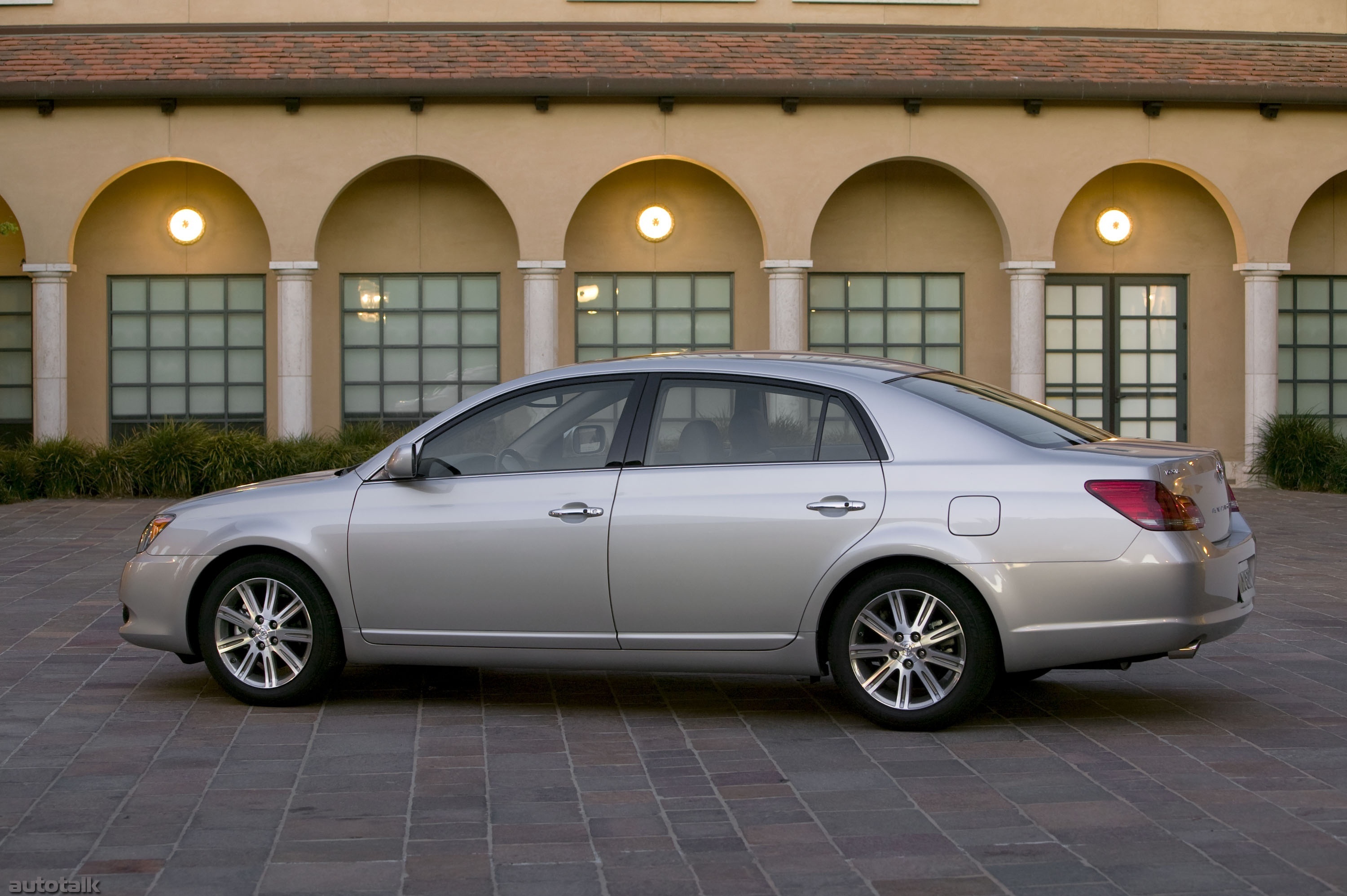 2009 Toyota Avalon Limited