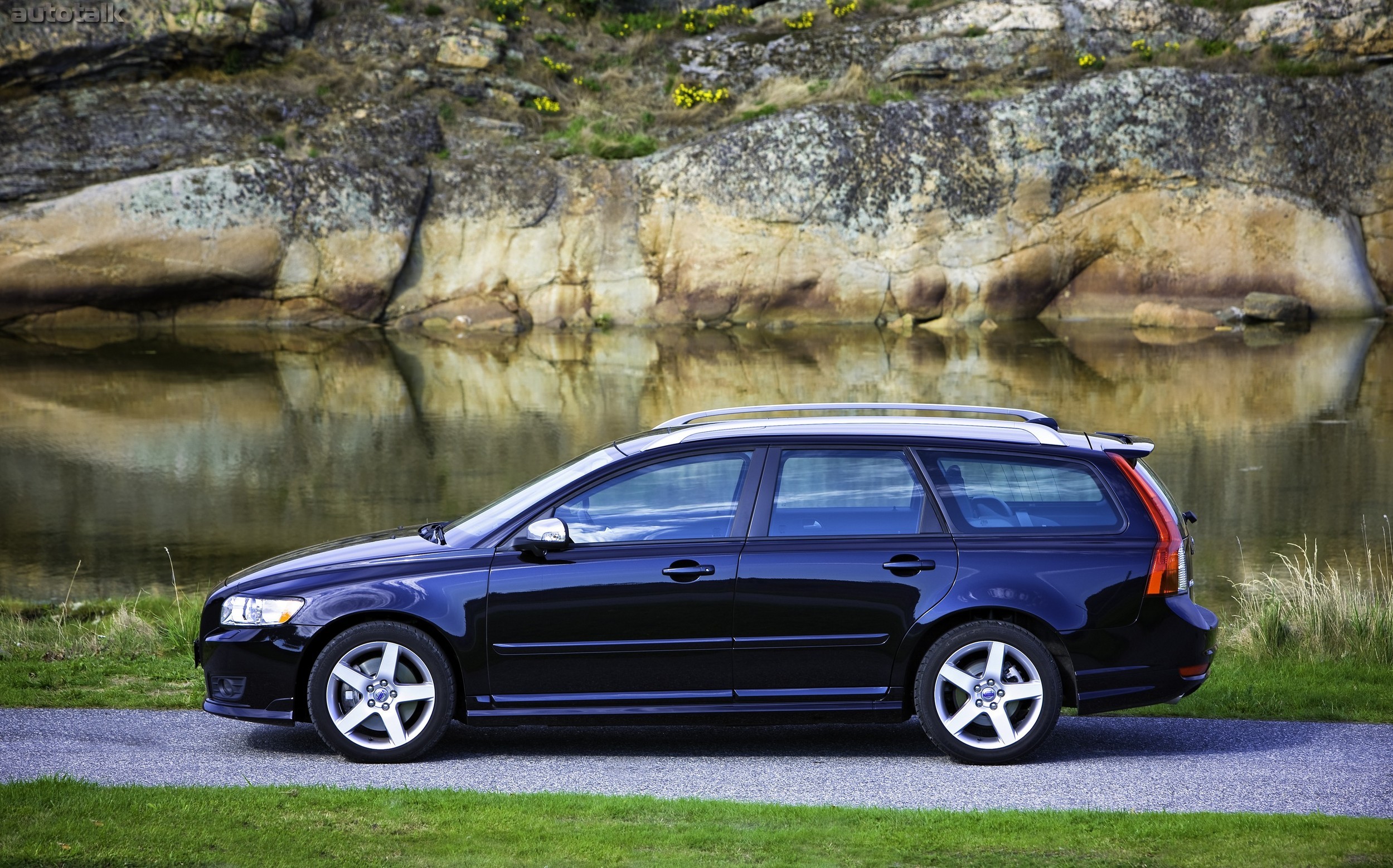 2009 Volvo V50