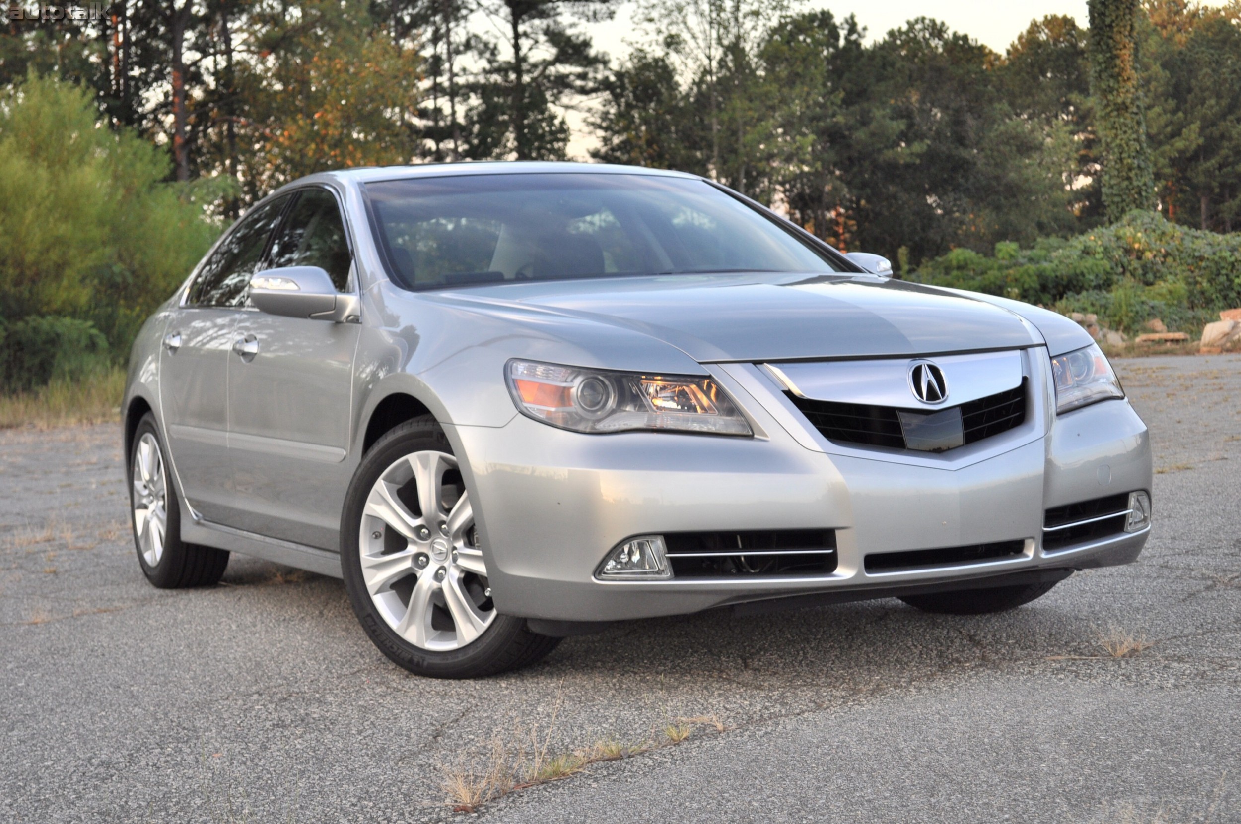 2010 Acura RL Review