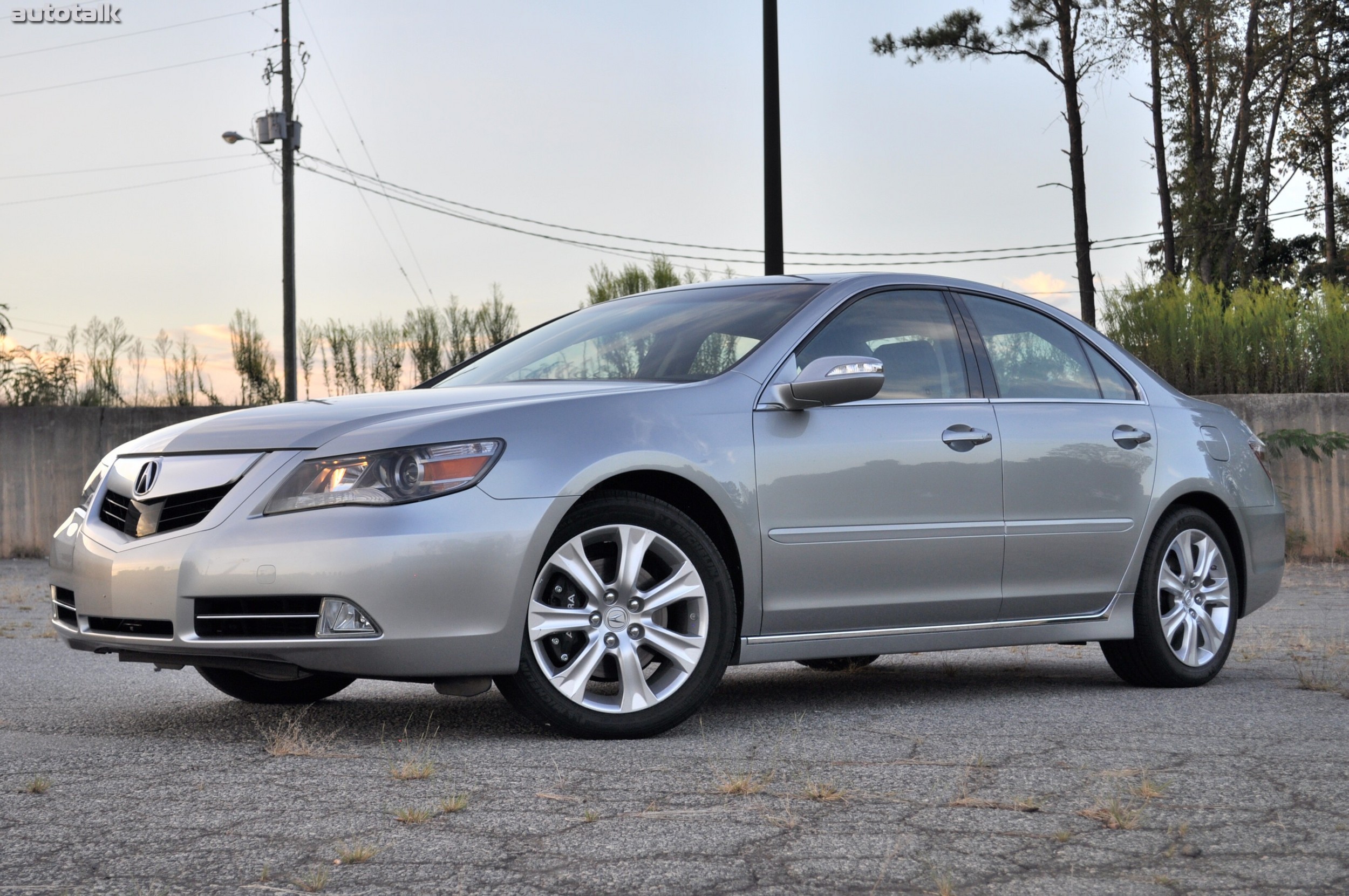 2010 Acura RL Review