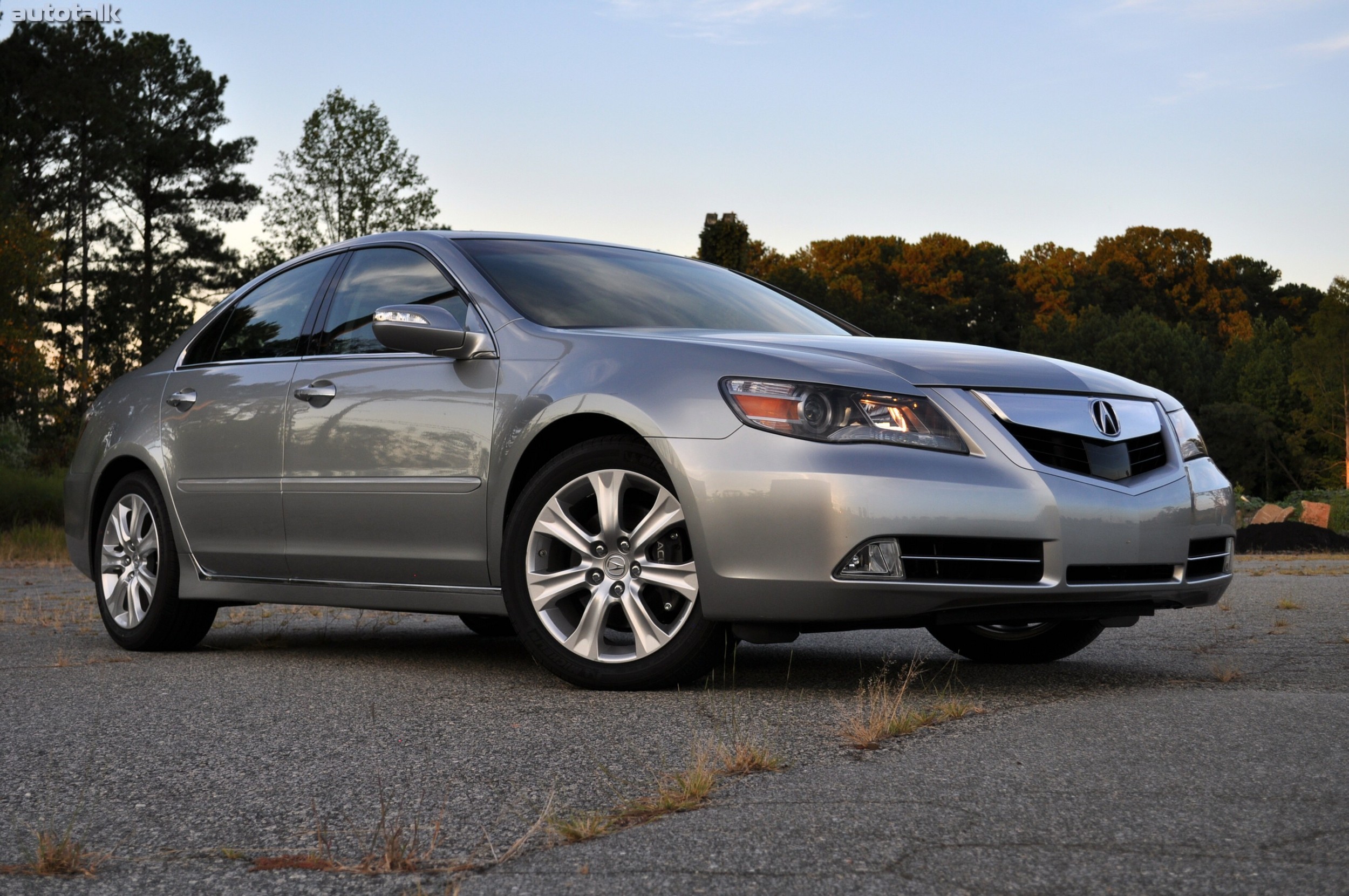 2010 Acura RL Review