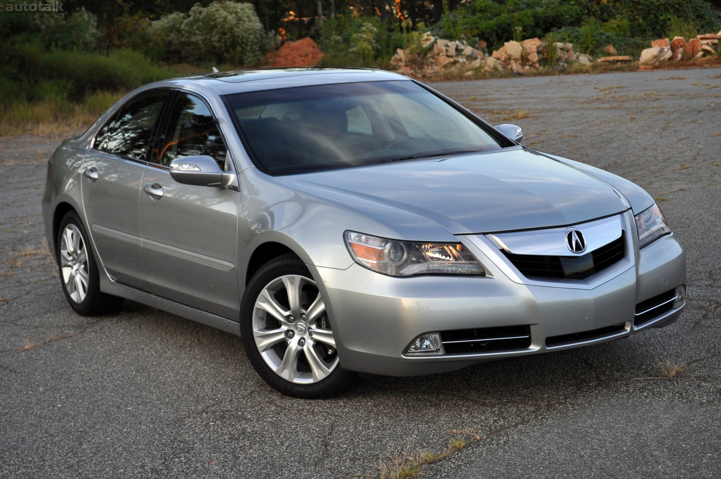 2010 Acura RL Review