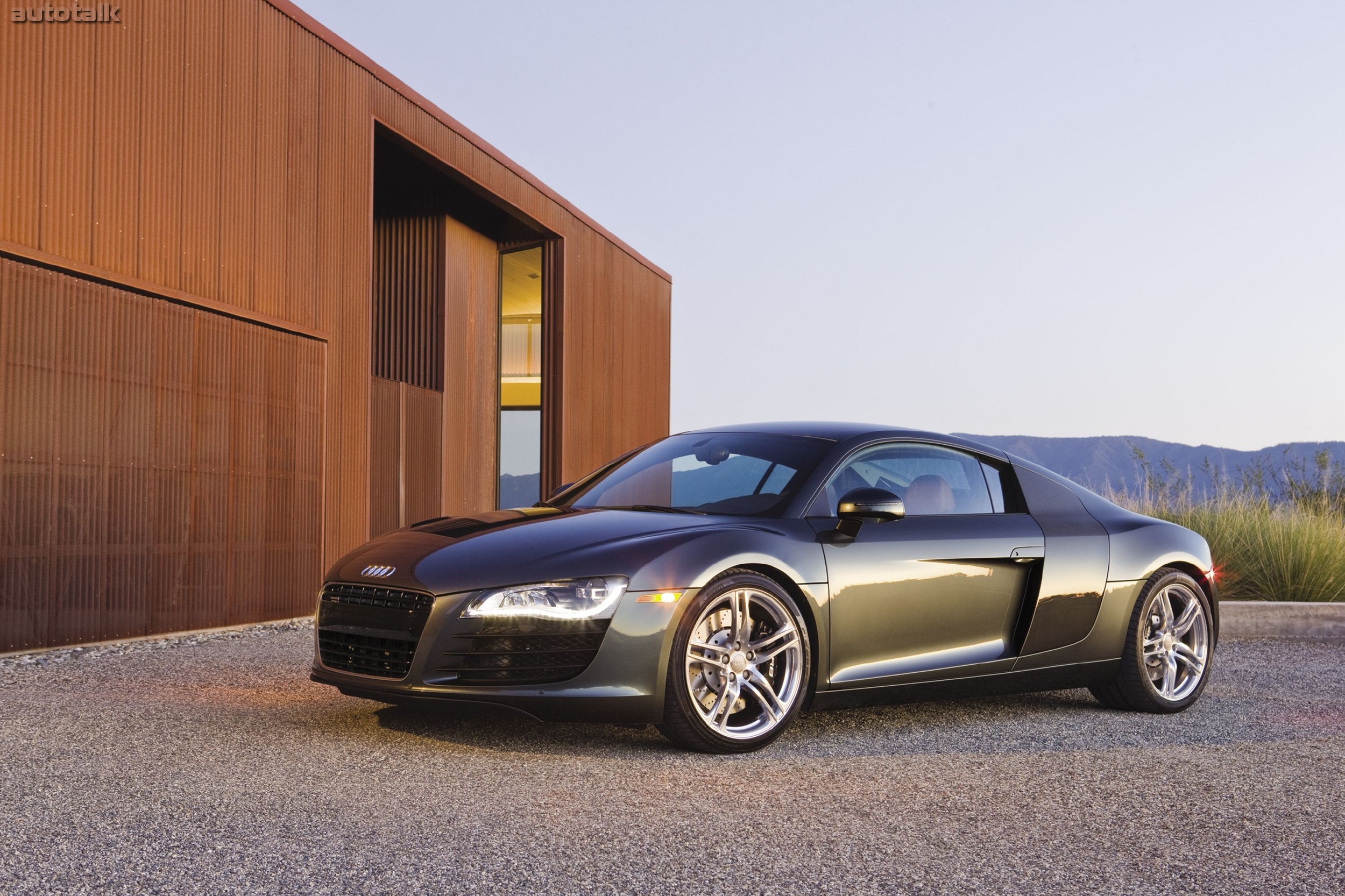 2010 Audi R8 V8