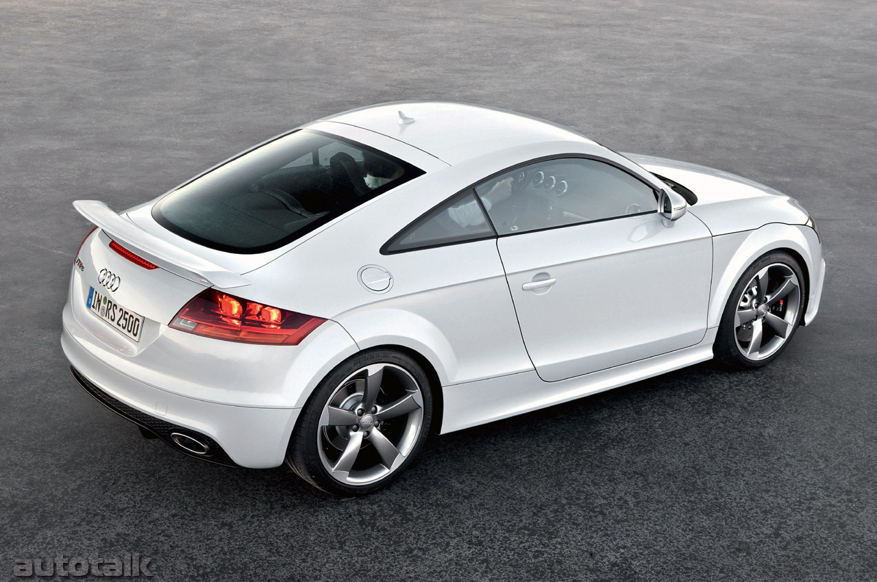 2010 Audi TT RS