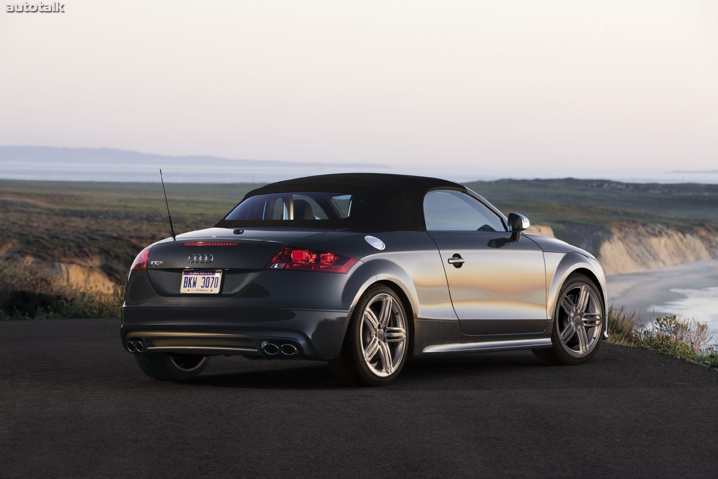 2010 Audi TTS Roadster