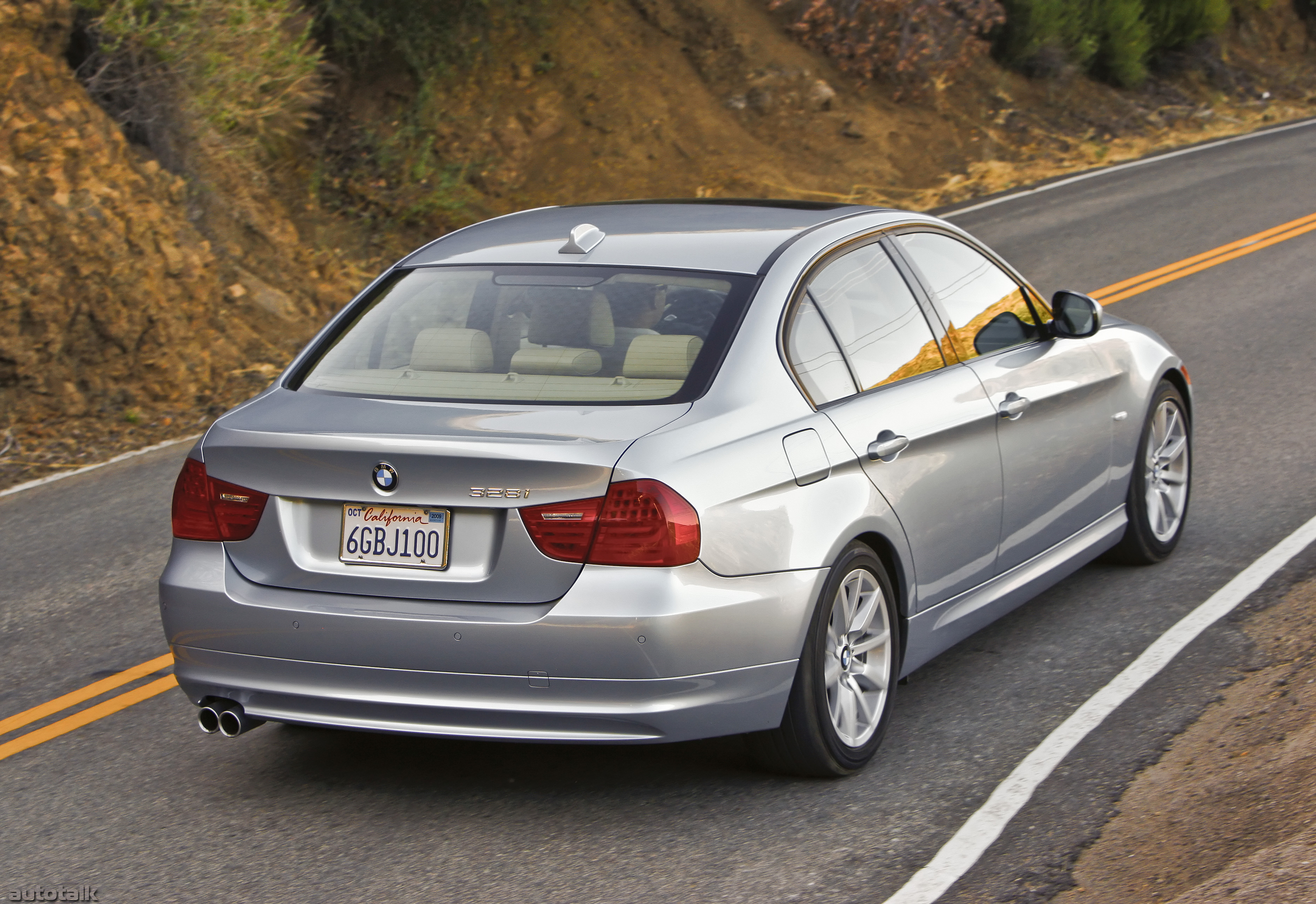 2010 BMW 3 Series Sedan