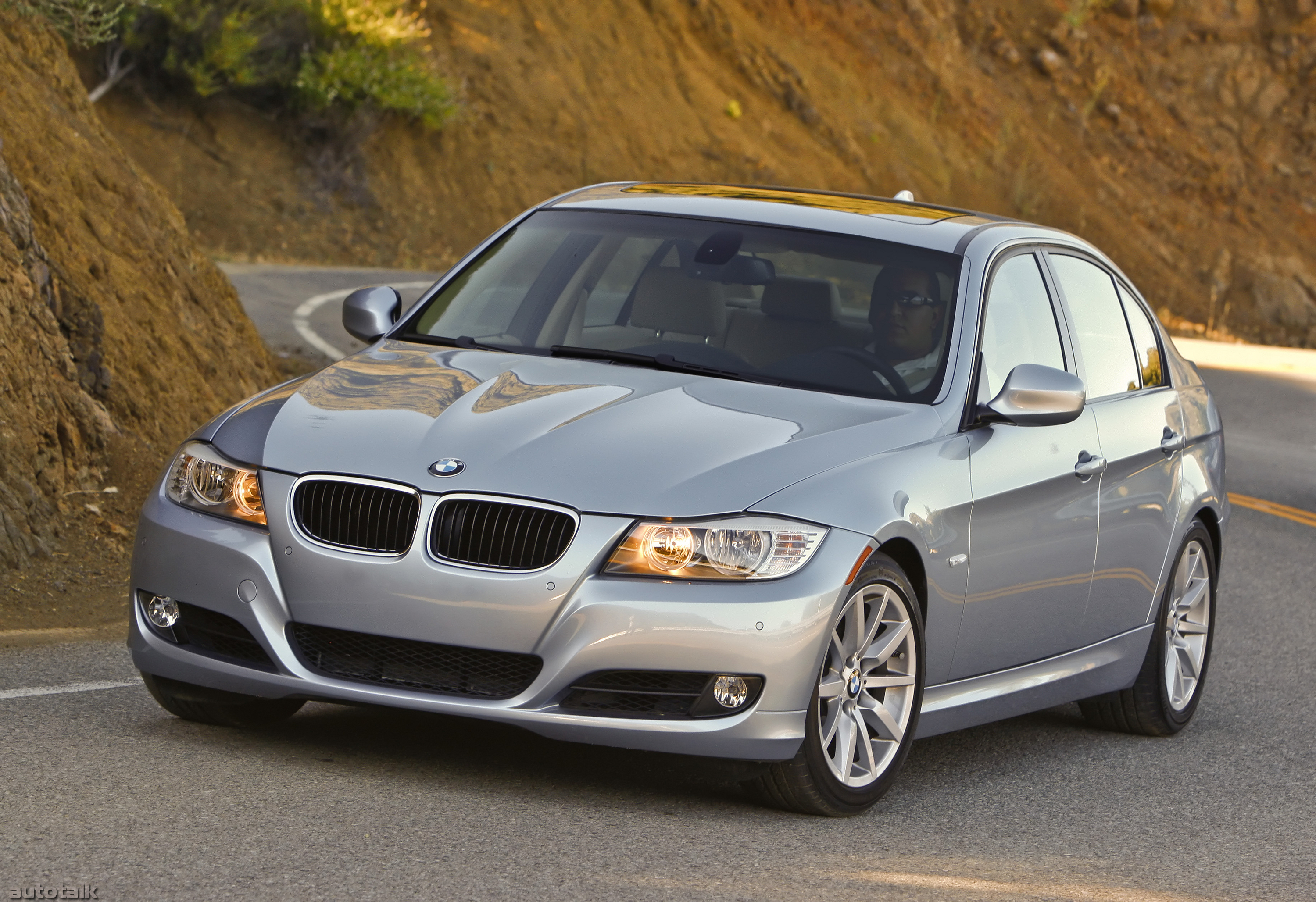 2010 BMW 3 Series Sedan