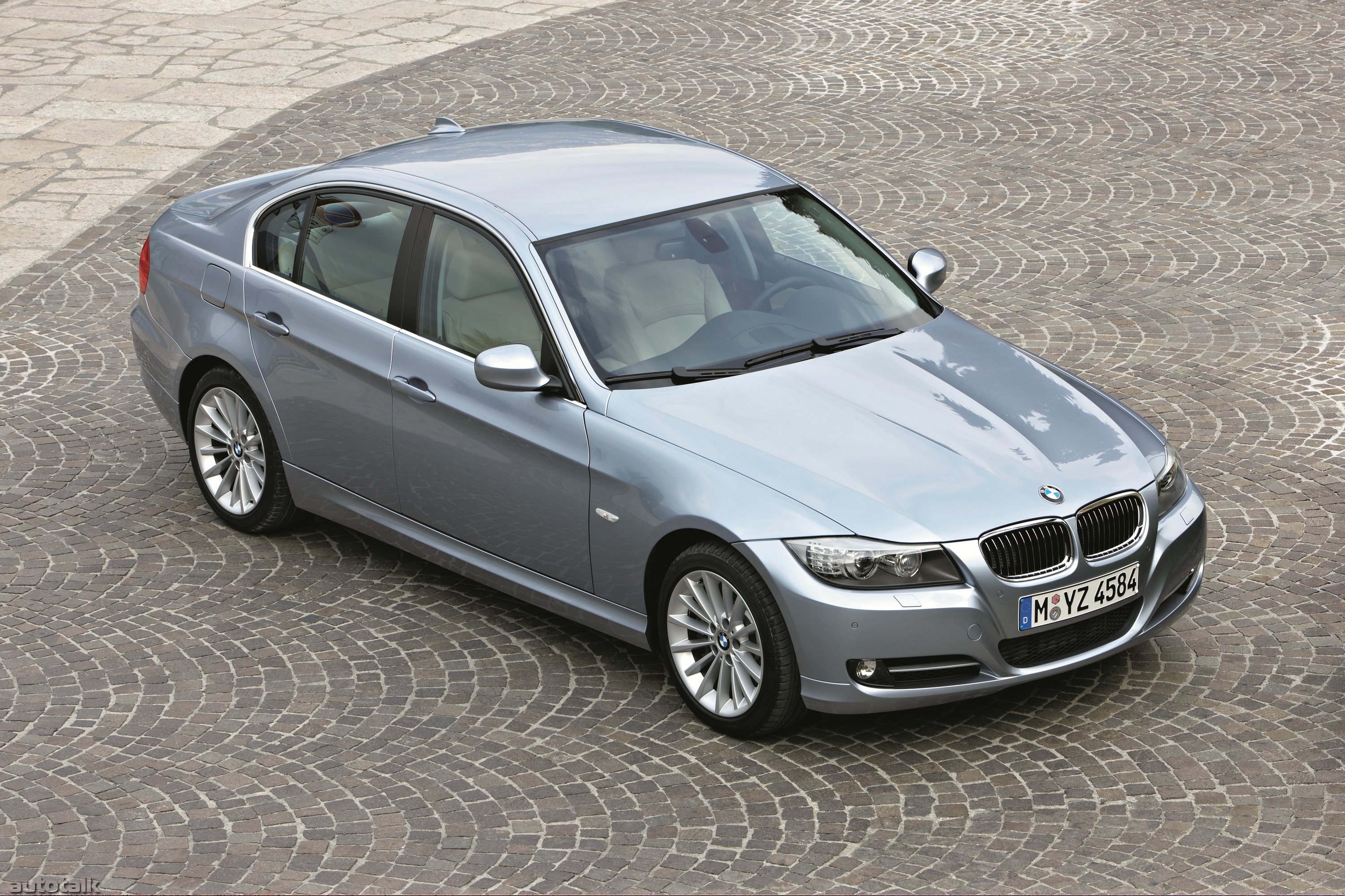 2010 BMW 3 Series Sedan