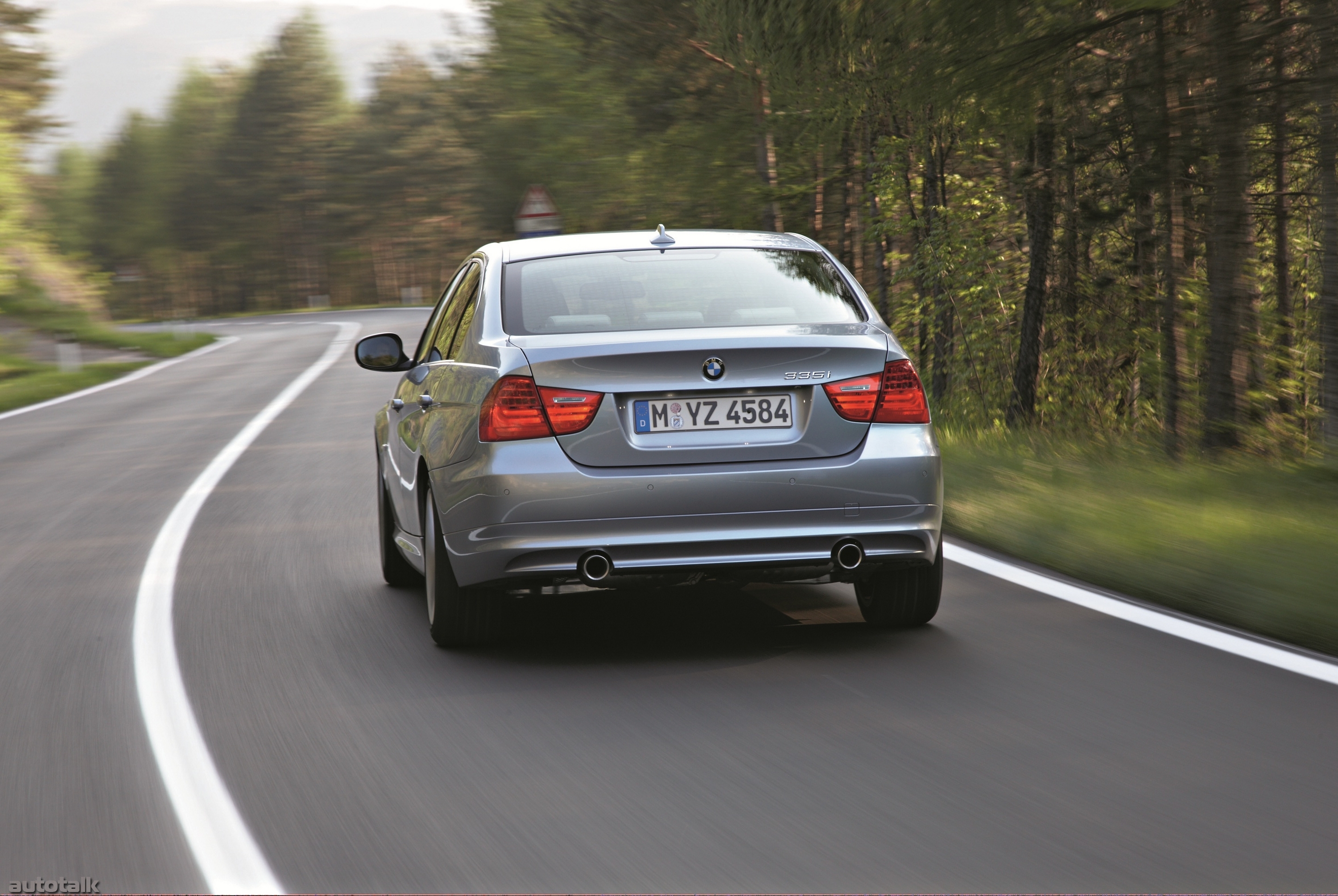 2010 BMW 3 Series Sedan