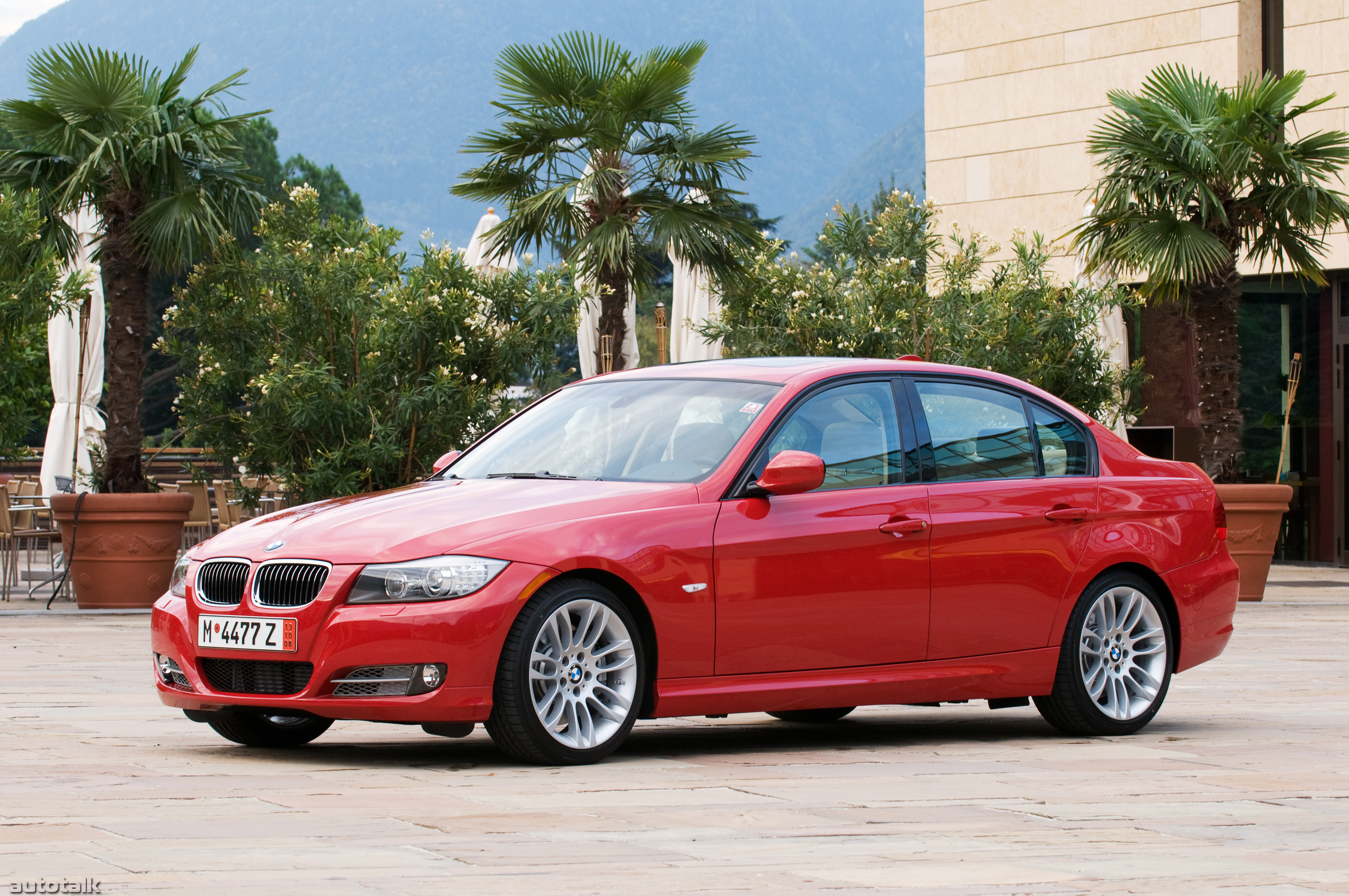 2010 BMW 3 Series Sedan