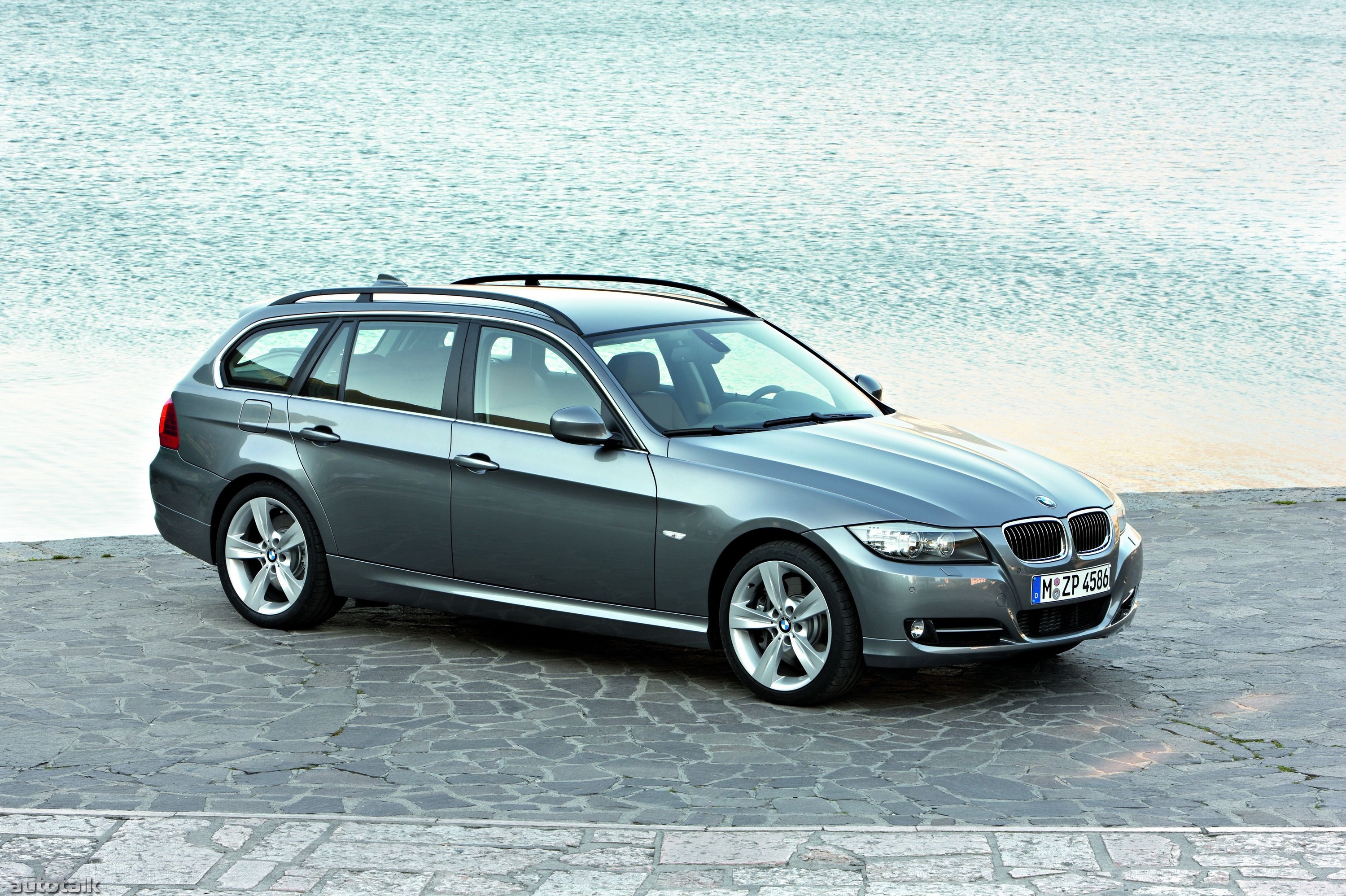 2010 BMW 3 Series Sport Wagon