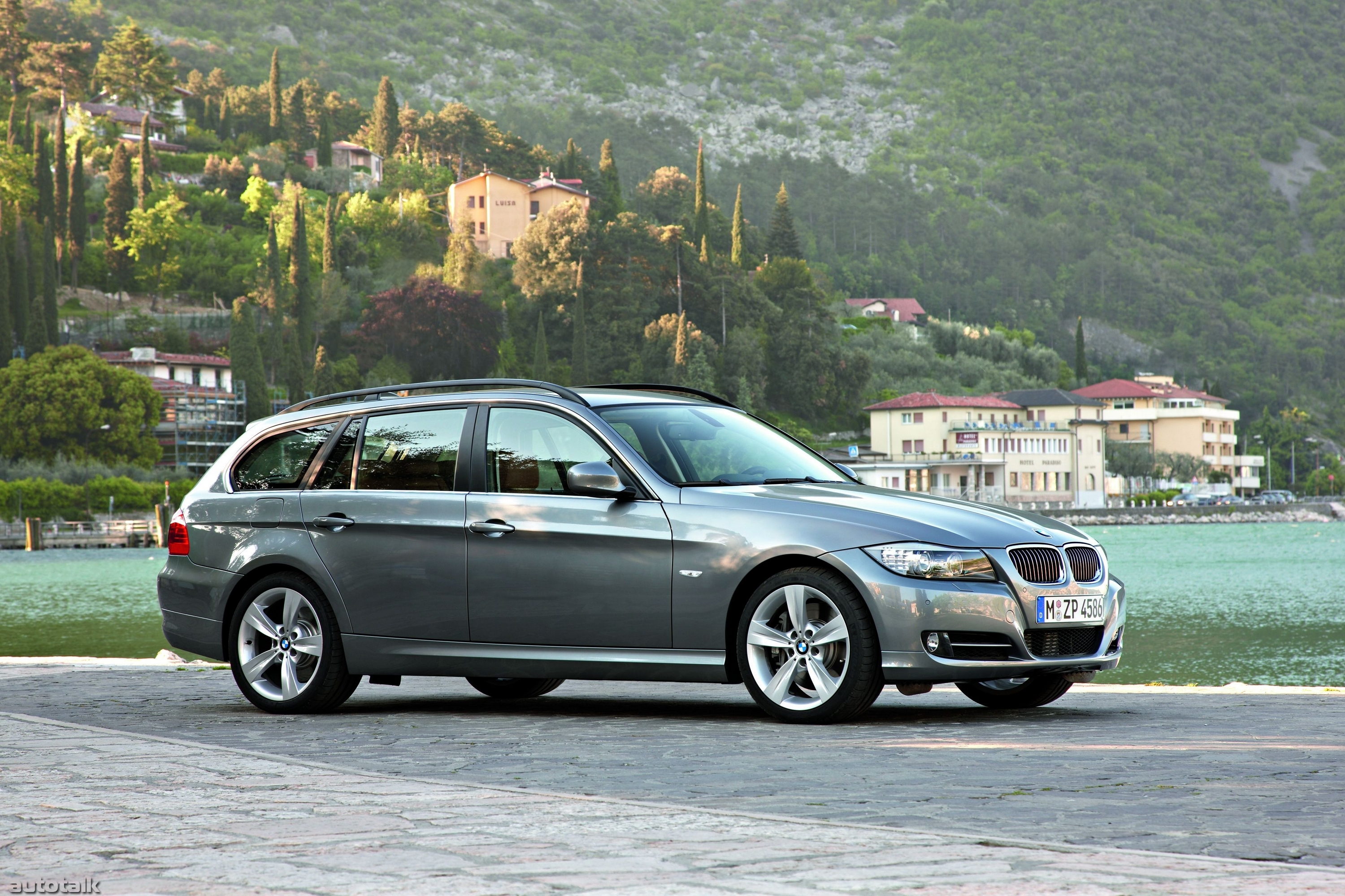 2010 BMW 3 Series Sport Wagon