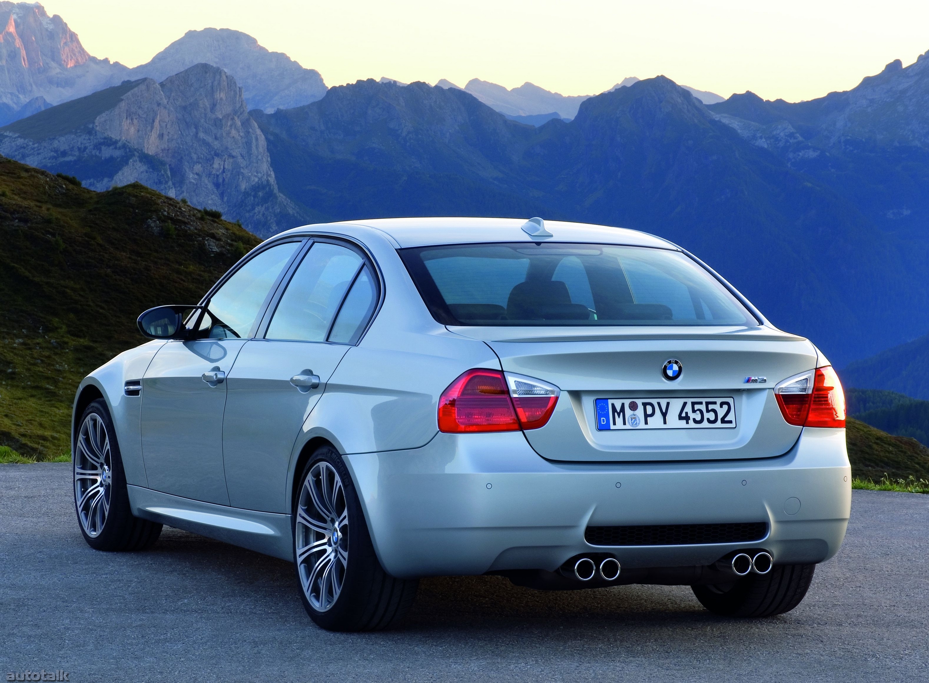 2010 BMW M3 Sedan