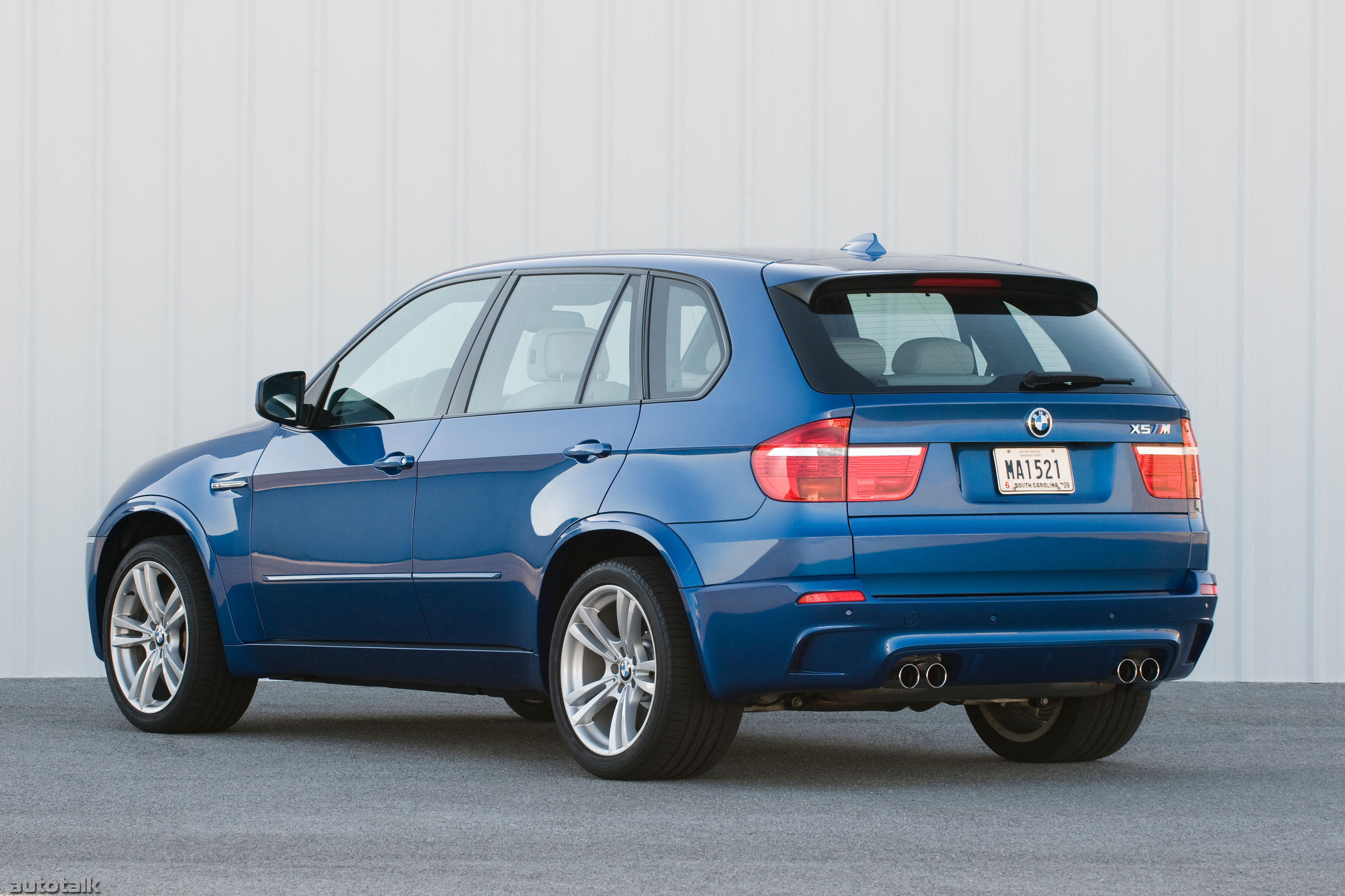 2010 BMW X5 M