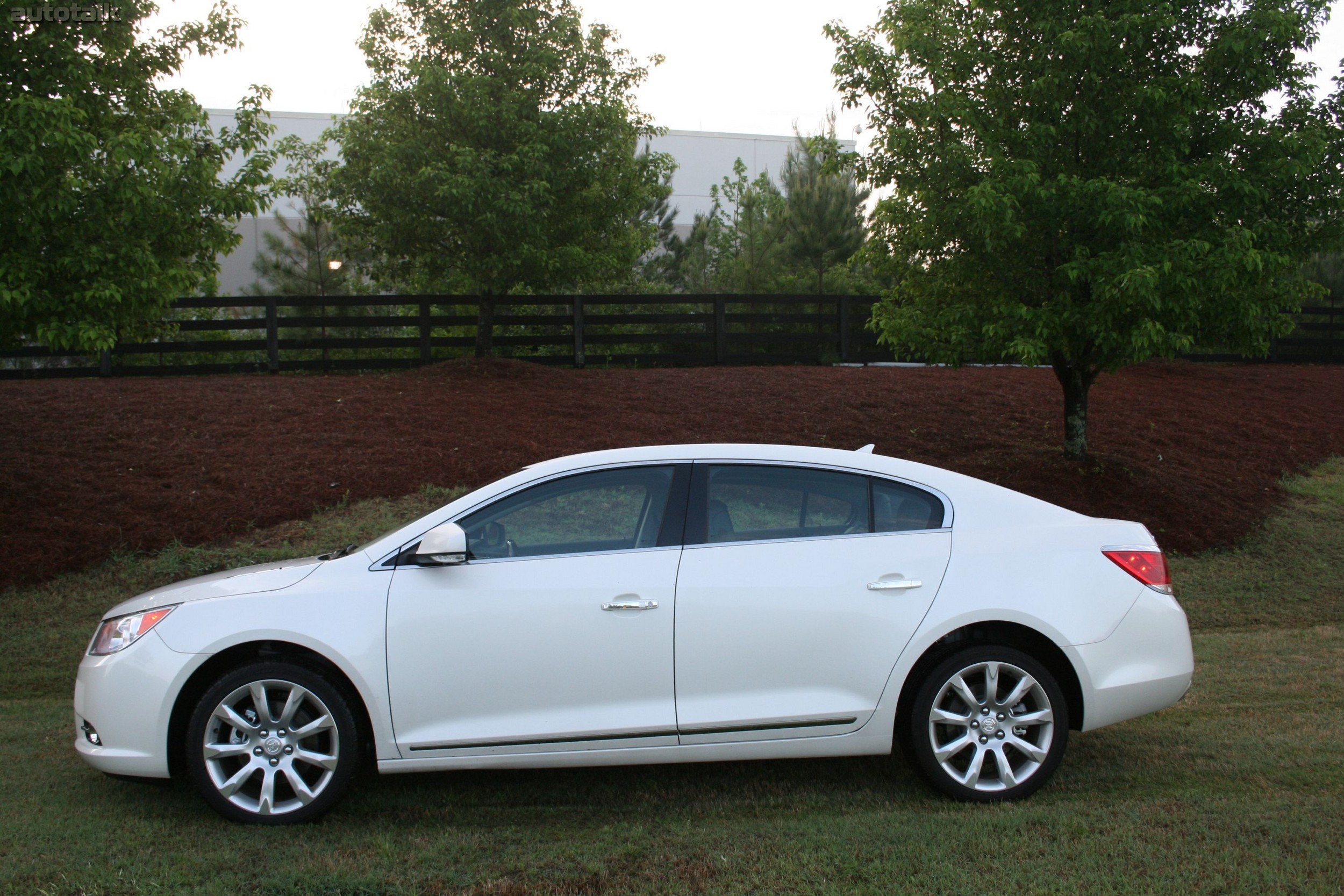 2010 Buick LaCrosse Review