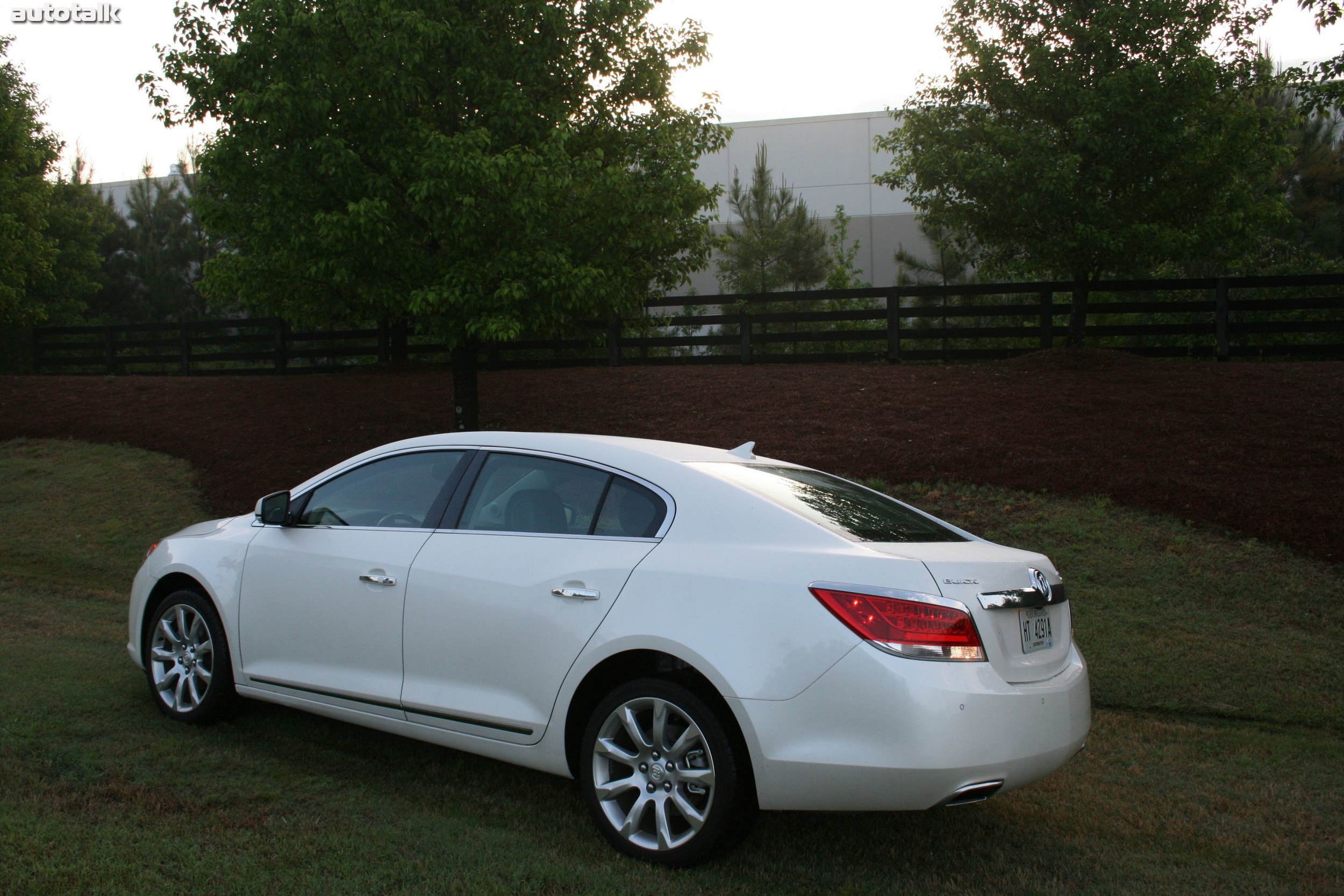 2010 Buick LaCrosse Review