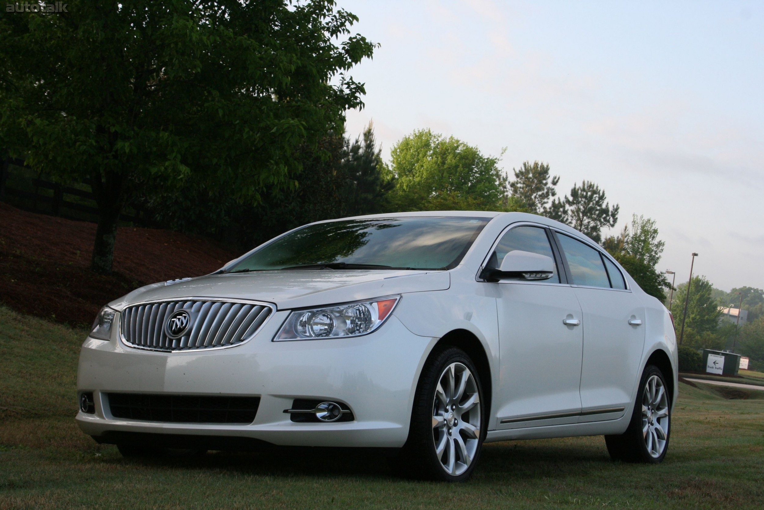 2010 Buick LaCrosse Review