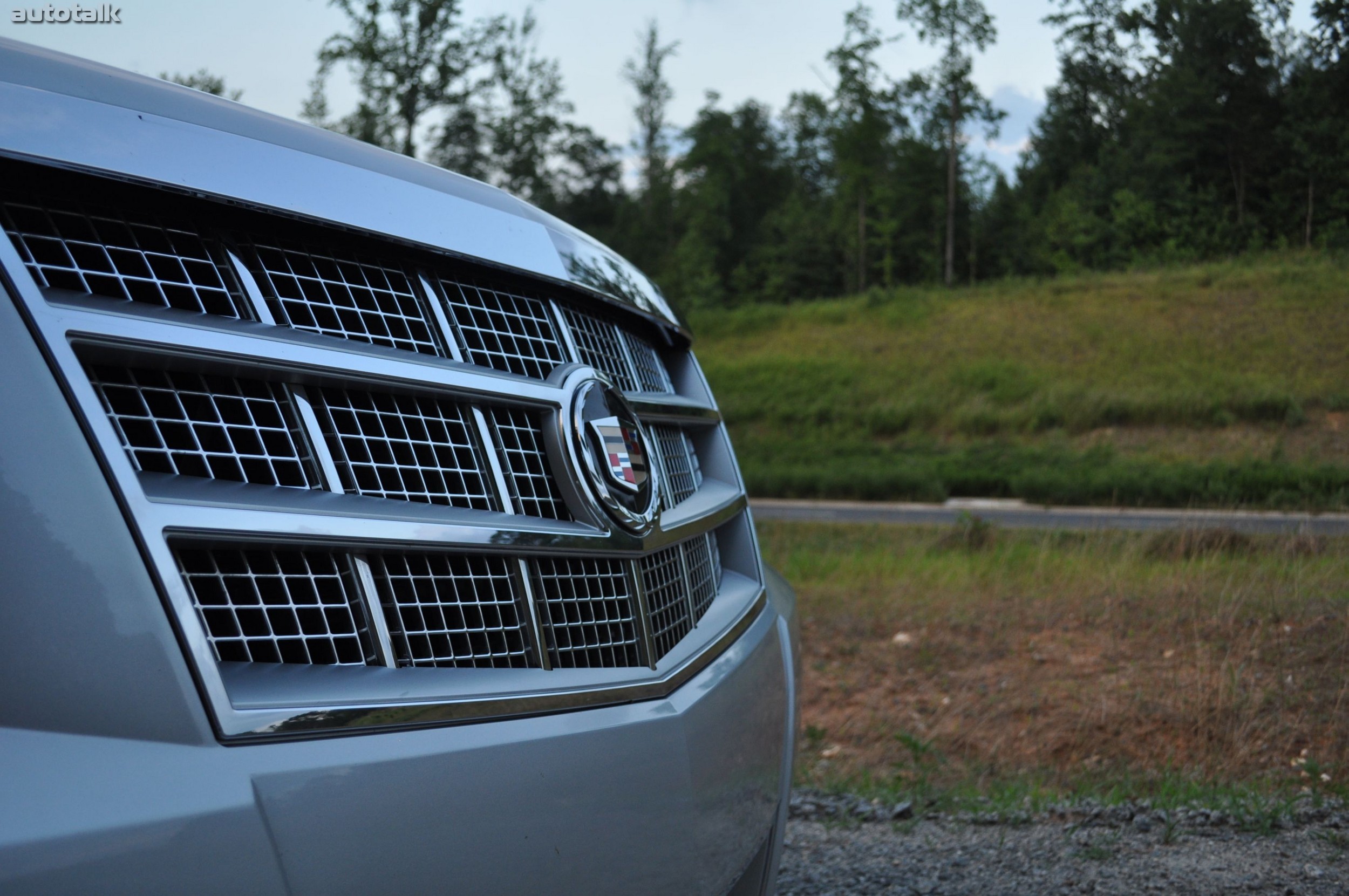 2010 Cadillac Escalade Hybrid Review