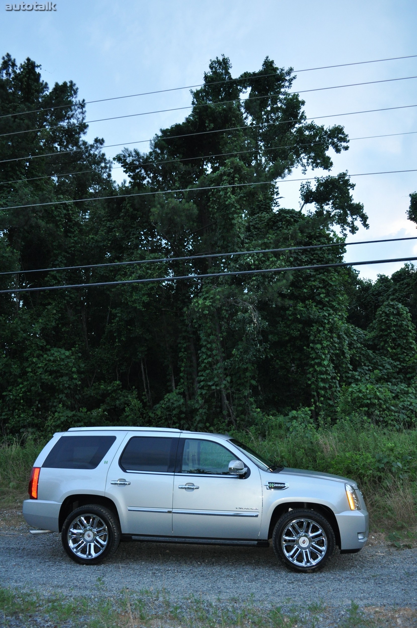 2010 Cadillac Escalade Hybrid Review